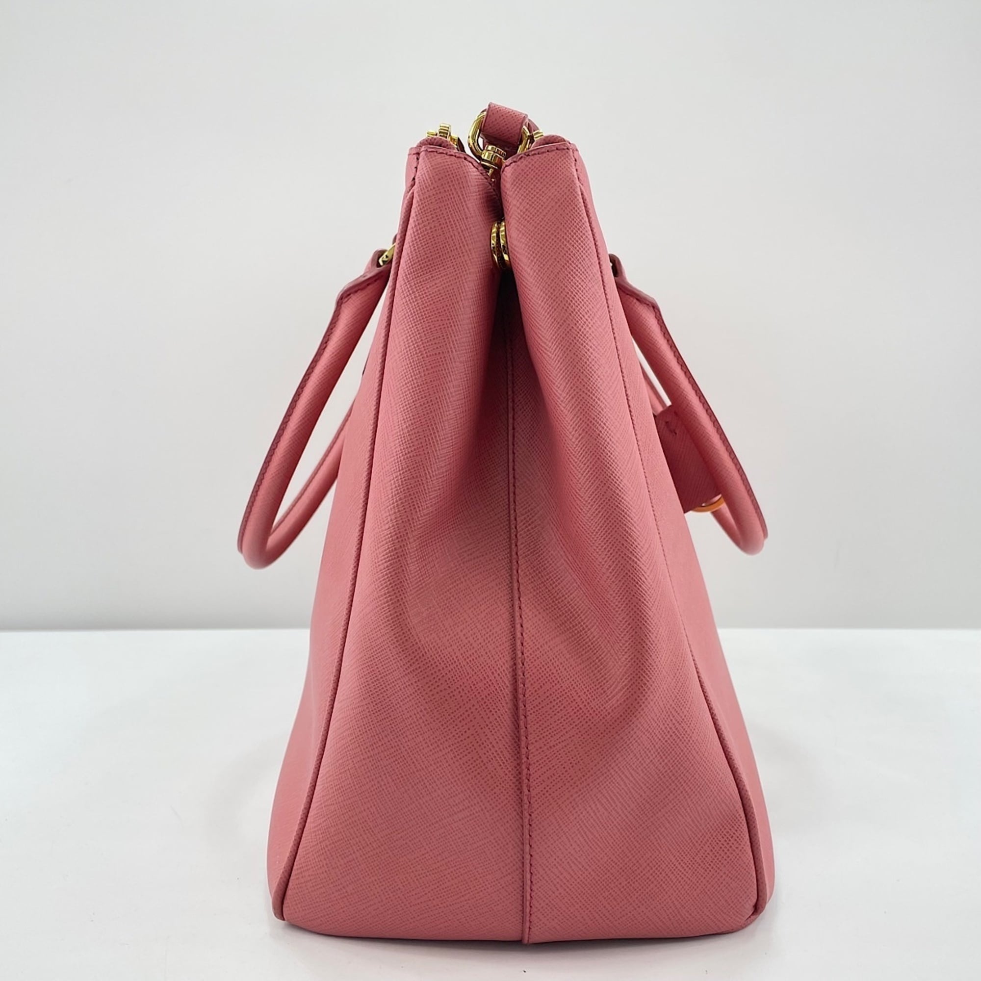 Prada Pink Handbag Shoulder Bag (Pre-Owned)