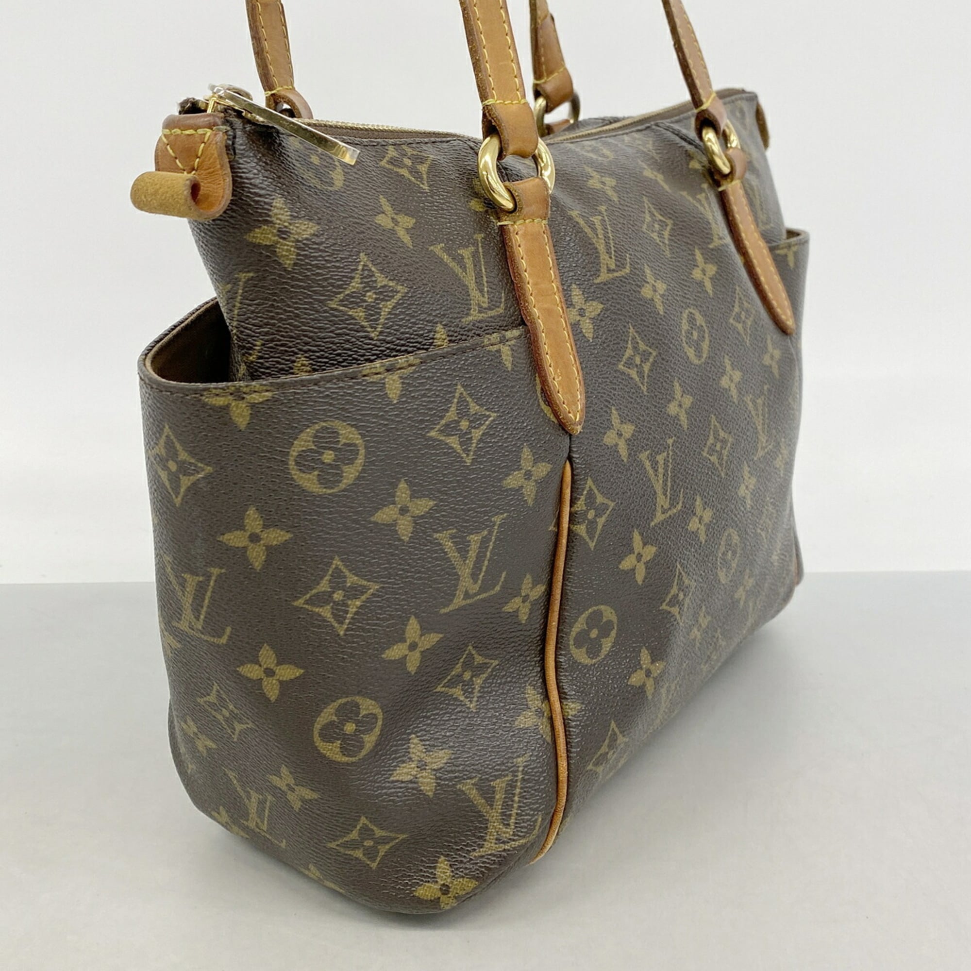 Louis Vuitton Brown Tote Bag (Pre-Owned)