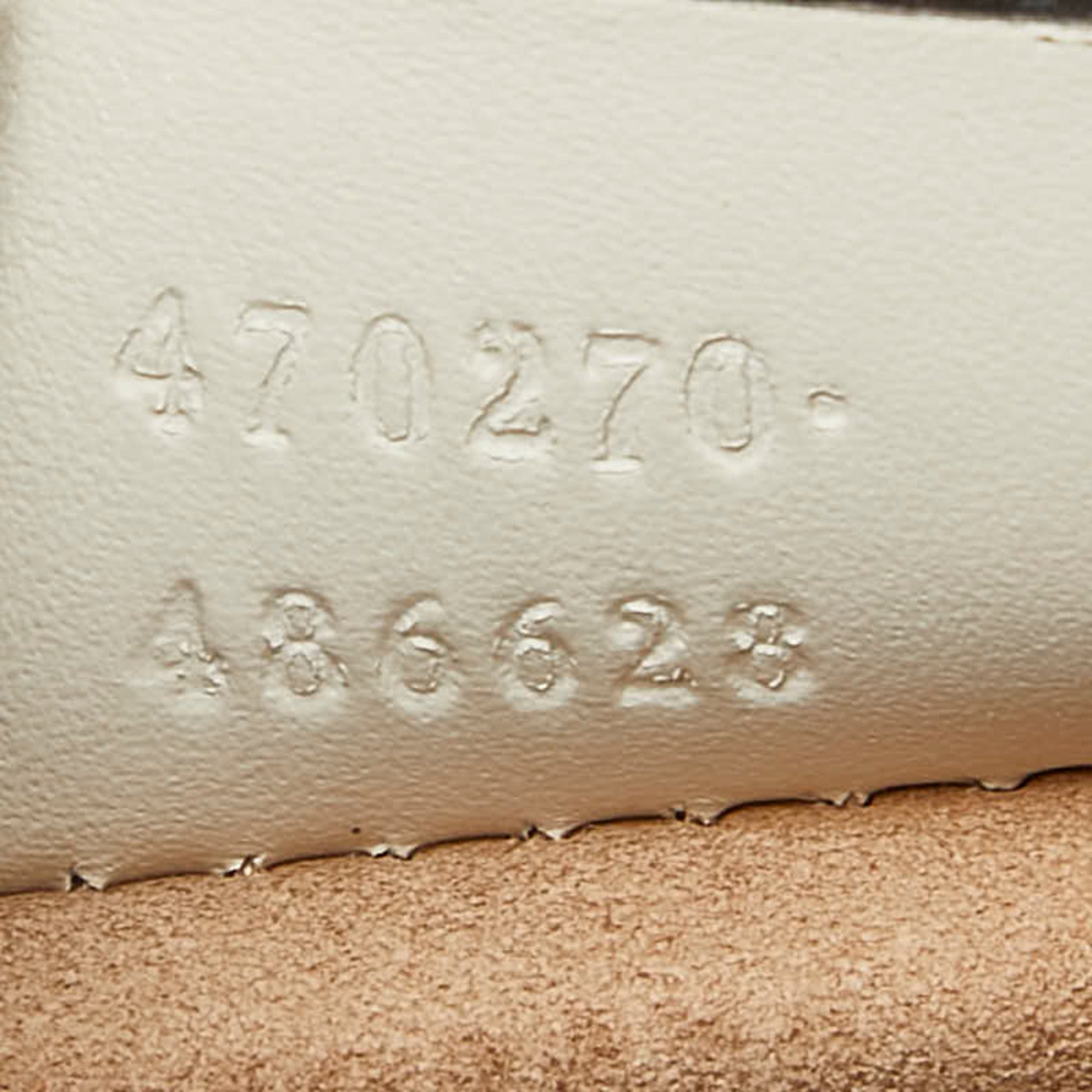 Gucci White Leather Handbag Shoulder Bag (Pre-Owned)