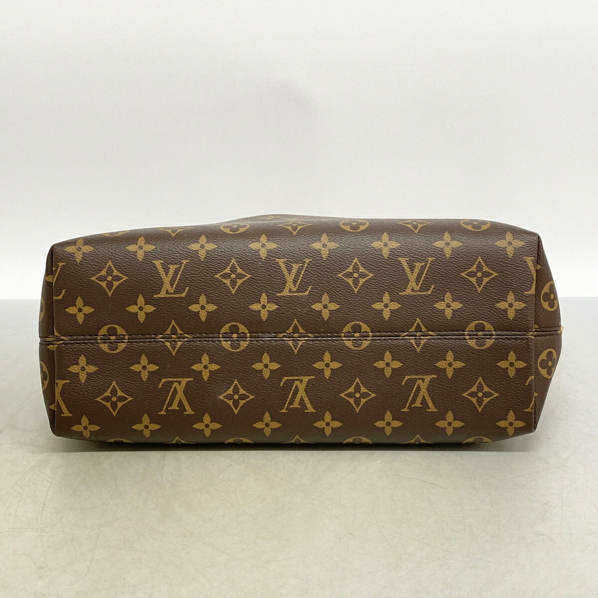 Louis Vuitton Brown Handbag (Pre-Owned)
