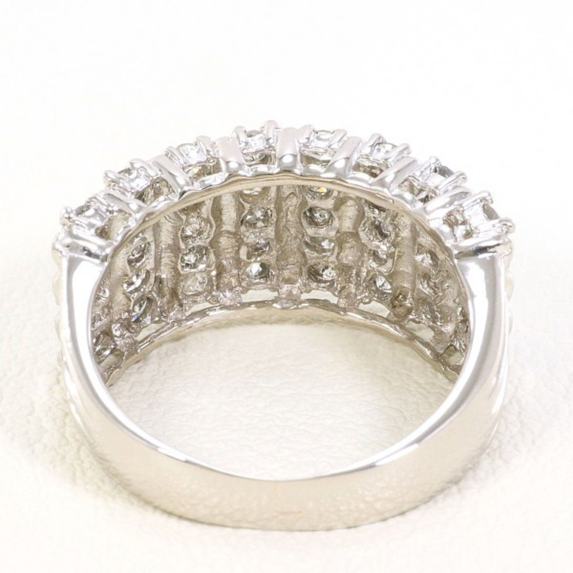 Unbranded Platinum 900 Band Ring (Pre-Owned)