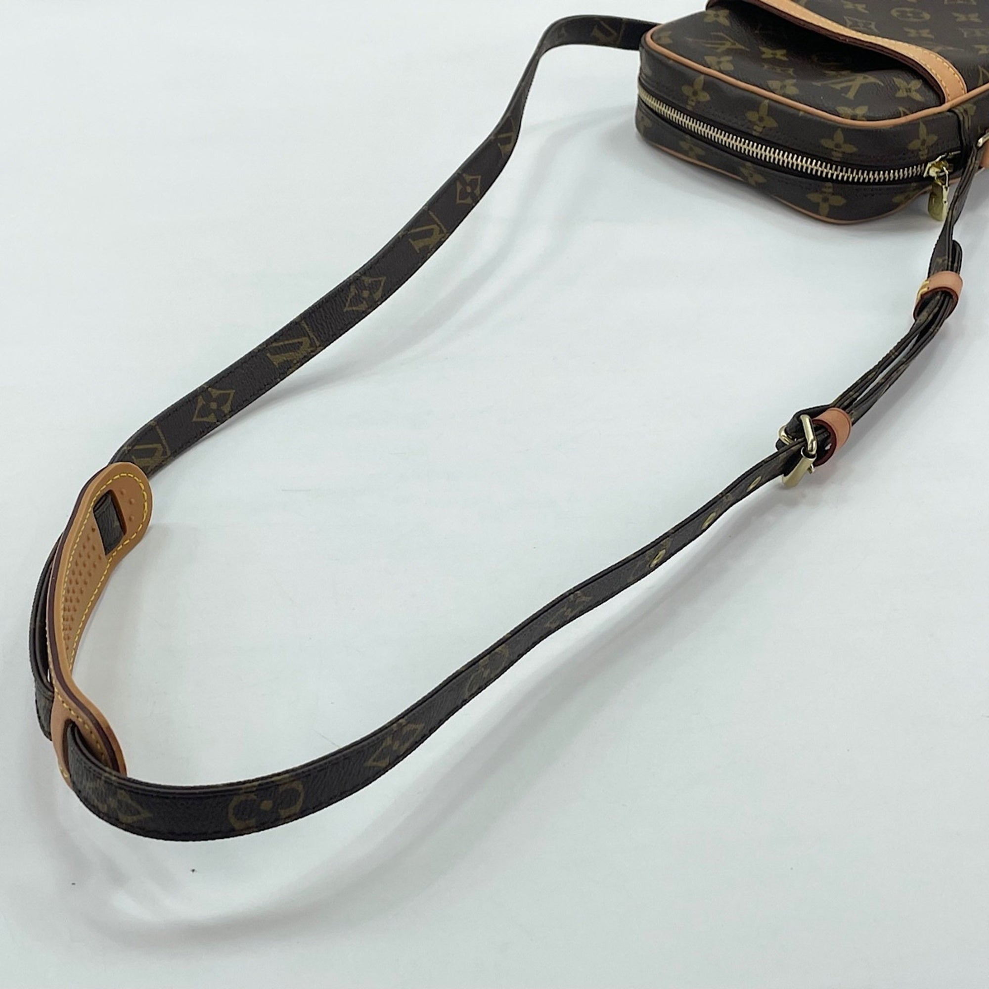 Louis Vuitton Monogram Brown Shoulder Bag (Pre-Owned)