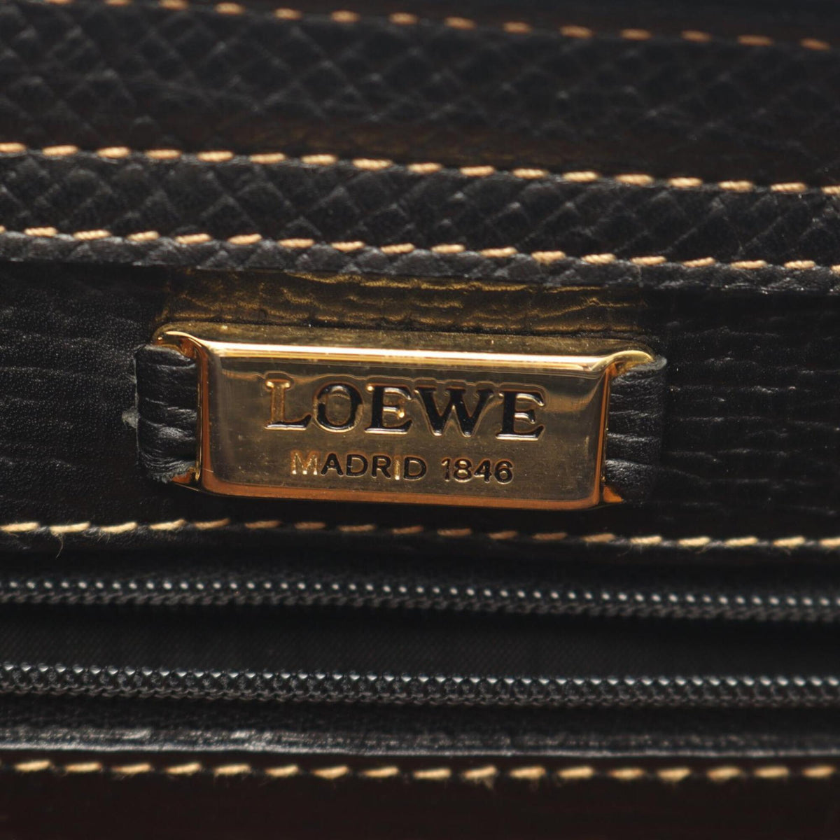 Loewe Black Leather Handbag Tote Bag (Pre-Owned)