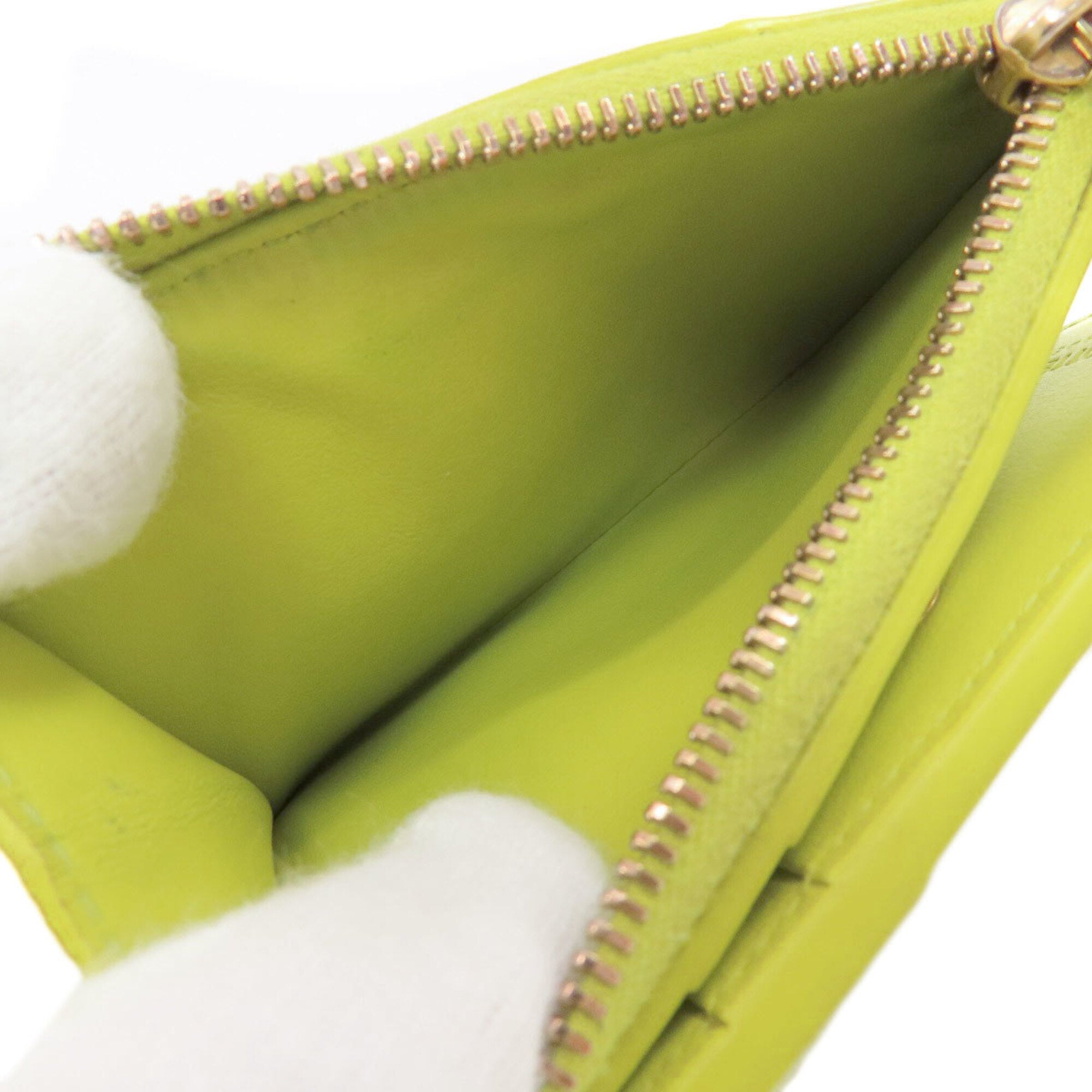 Bottega Veneta Light Green Leather Wallet (Bi-Fold) (Pre-Owned)