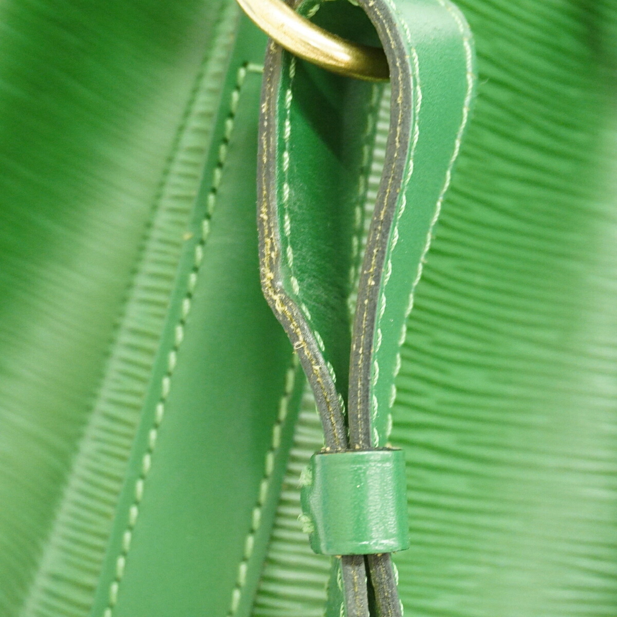 Louis Vuitton Borneo Green Shoulder Bag (Pre-Owned)