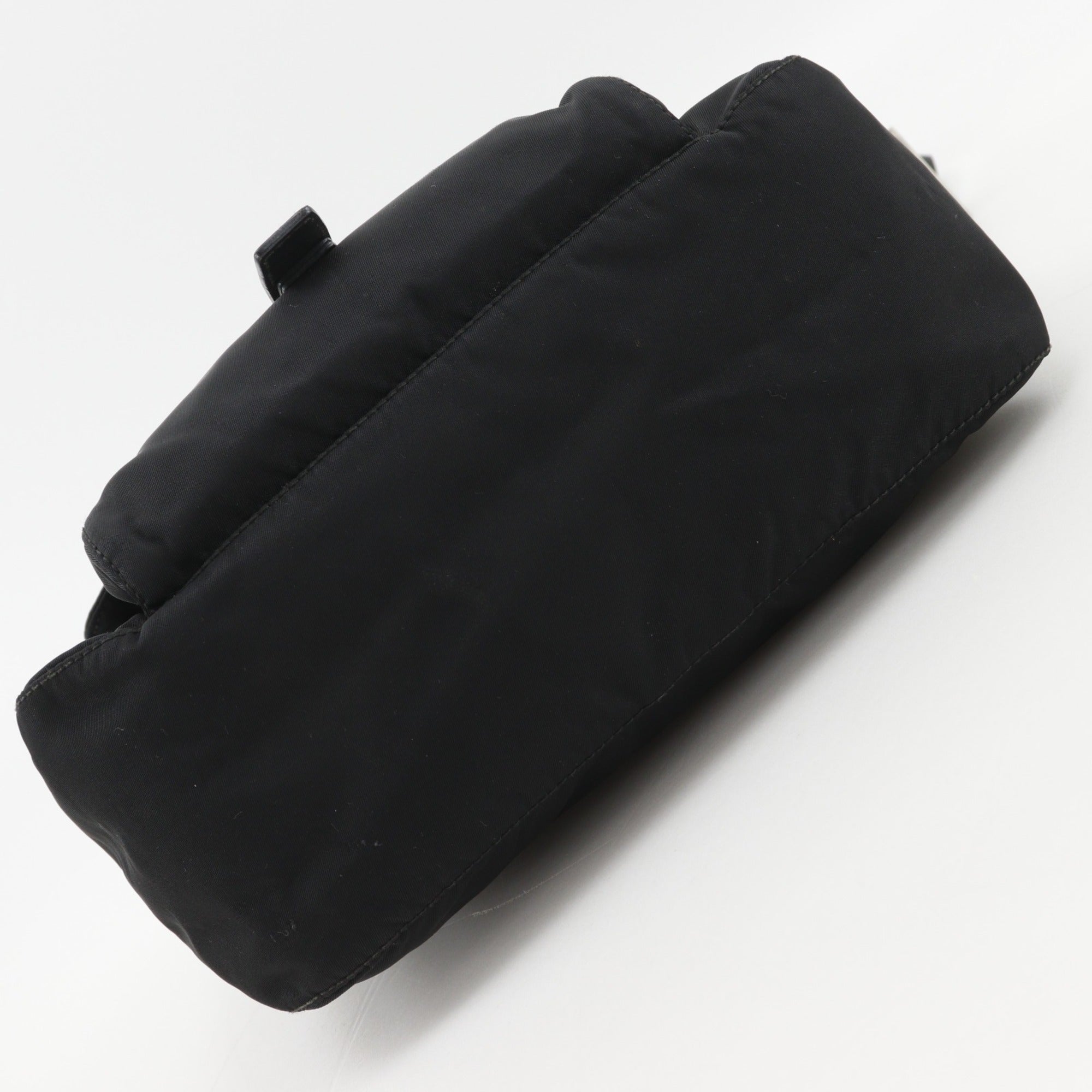 Prada Black Nylon Shoulder Bag (Pre-Owned)