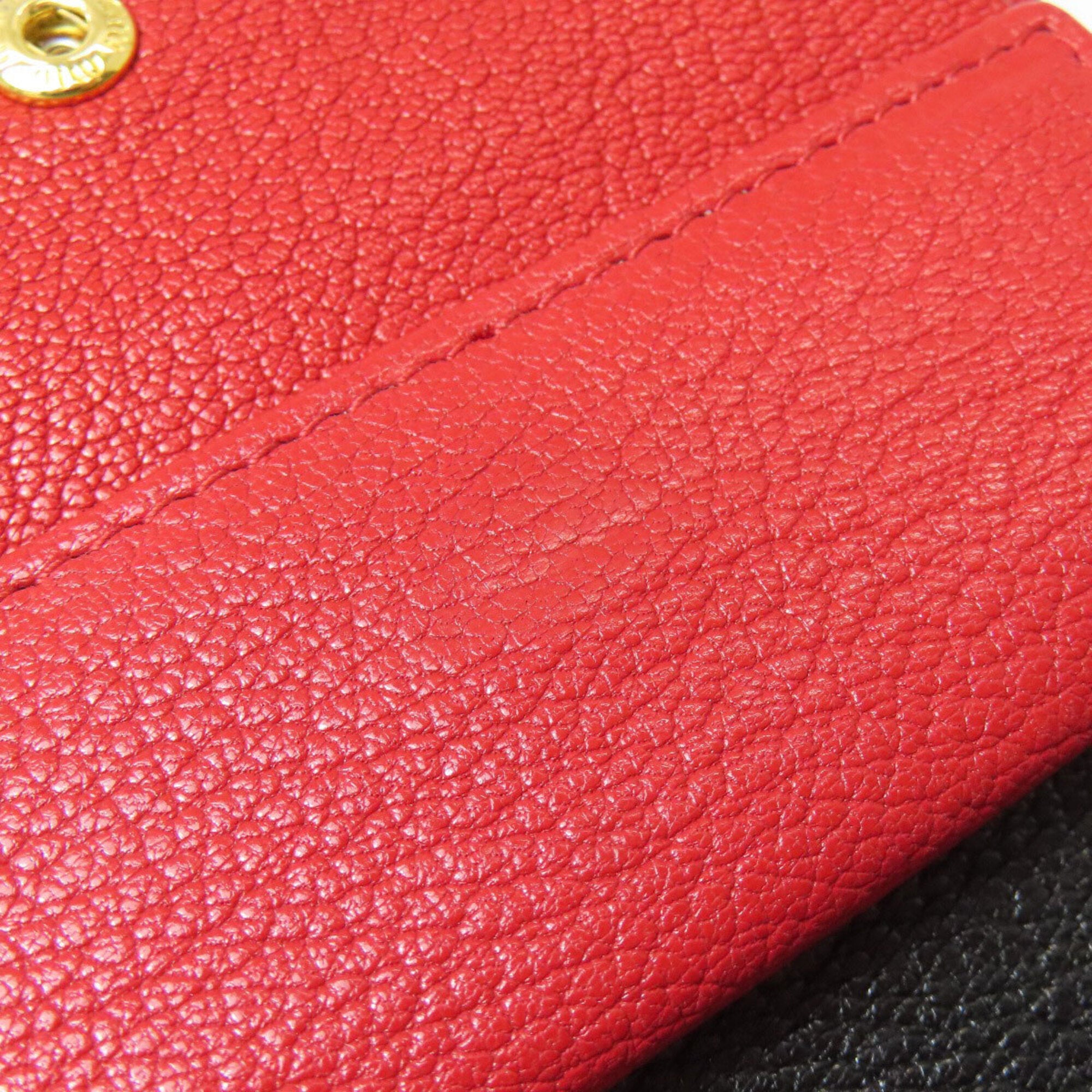 Miu Miu Black Leather Wallet (Bi-Fold) (Pre-Owned)