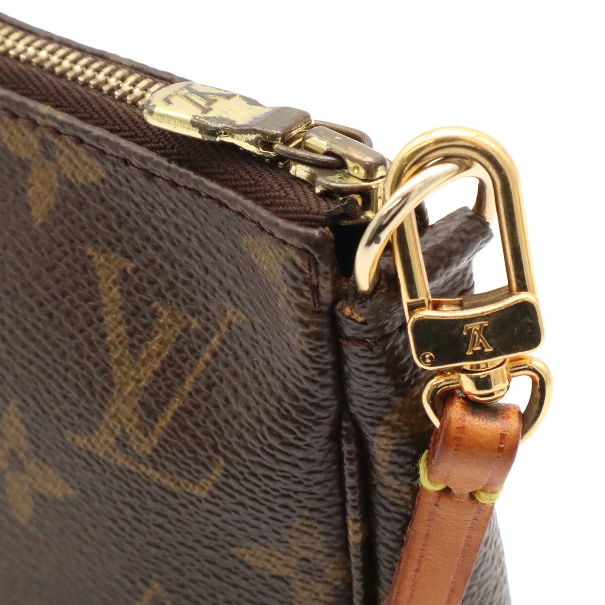 Louis Vuitton Monogram Brown Monogram Handbag Pochette (Pre-Owned)
