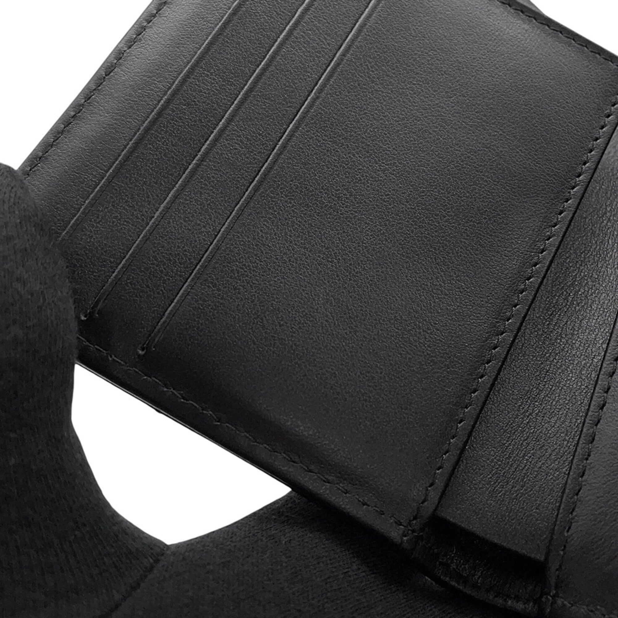 Chanel Matelasse Black Grained Calfskin Wallet (Tri-Fold) (Pre-Owned)