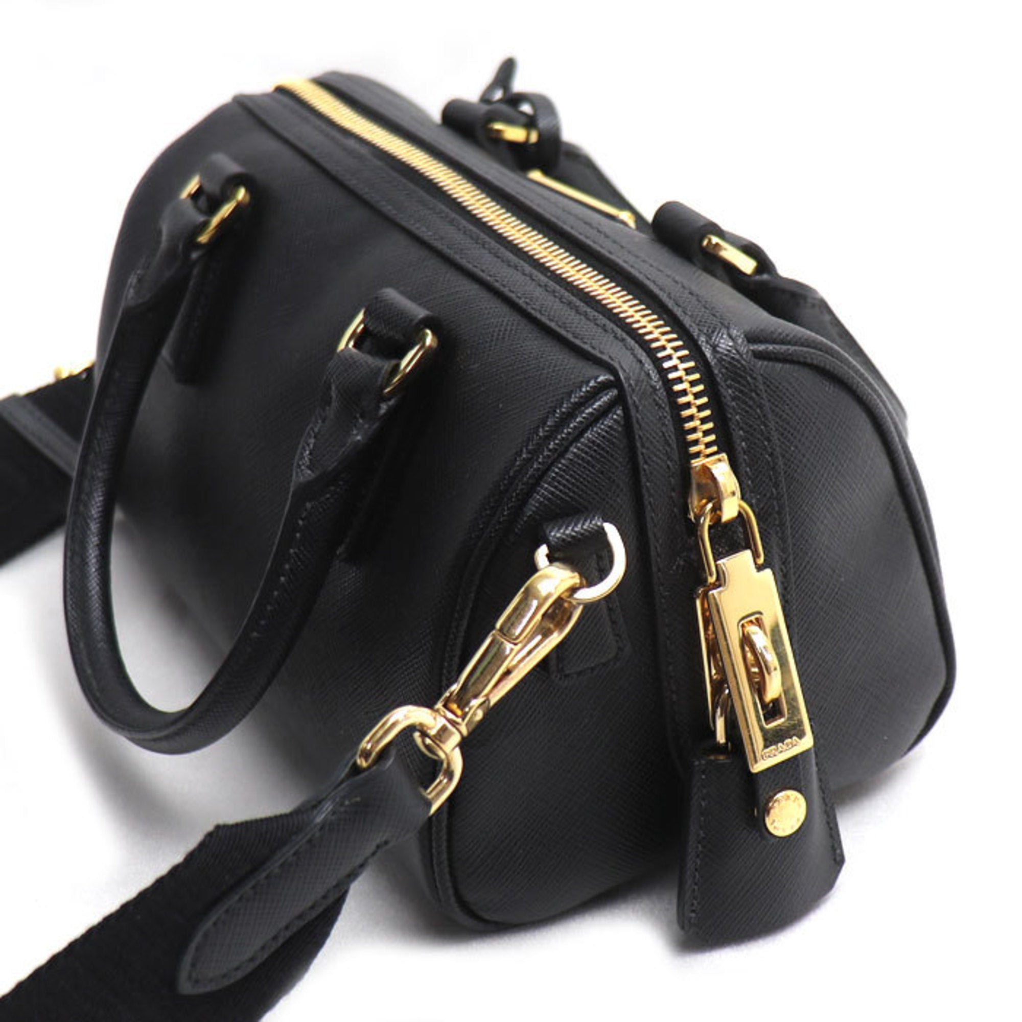 Prada Black Leather Pouch Shoulder Bag (Pre-Owned)