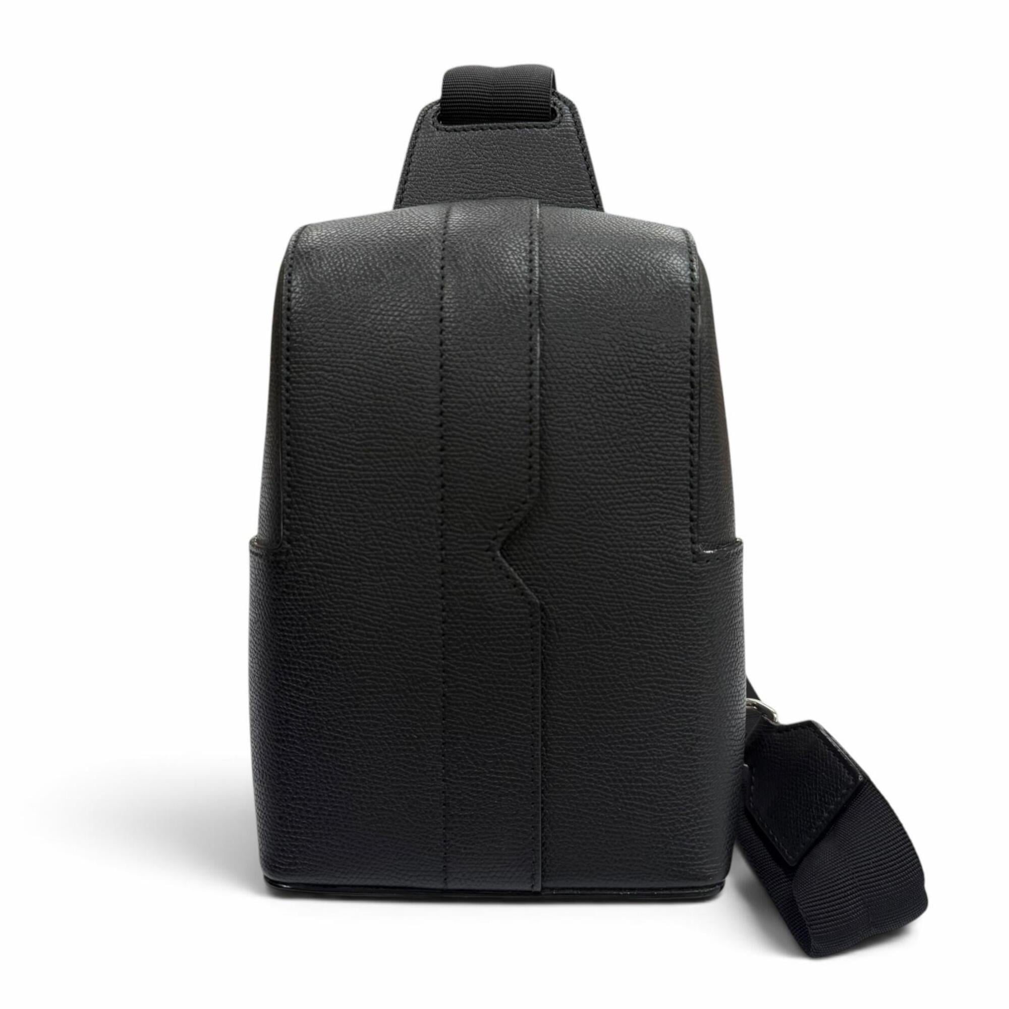 Valextra Black Leather Sling Bag (Pre-Owned)