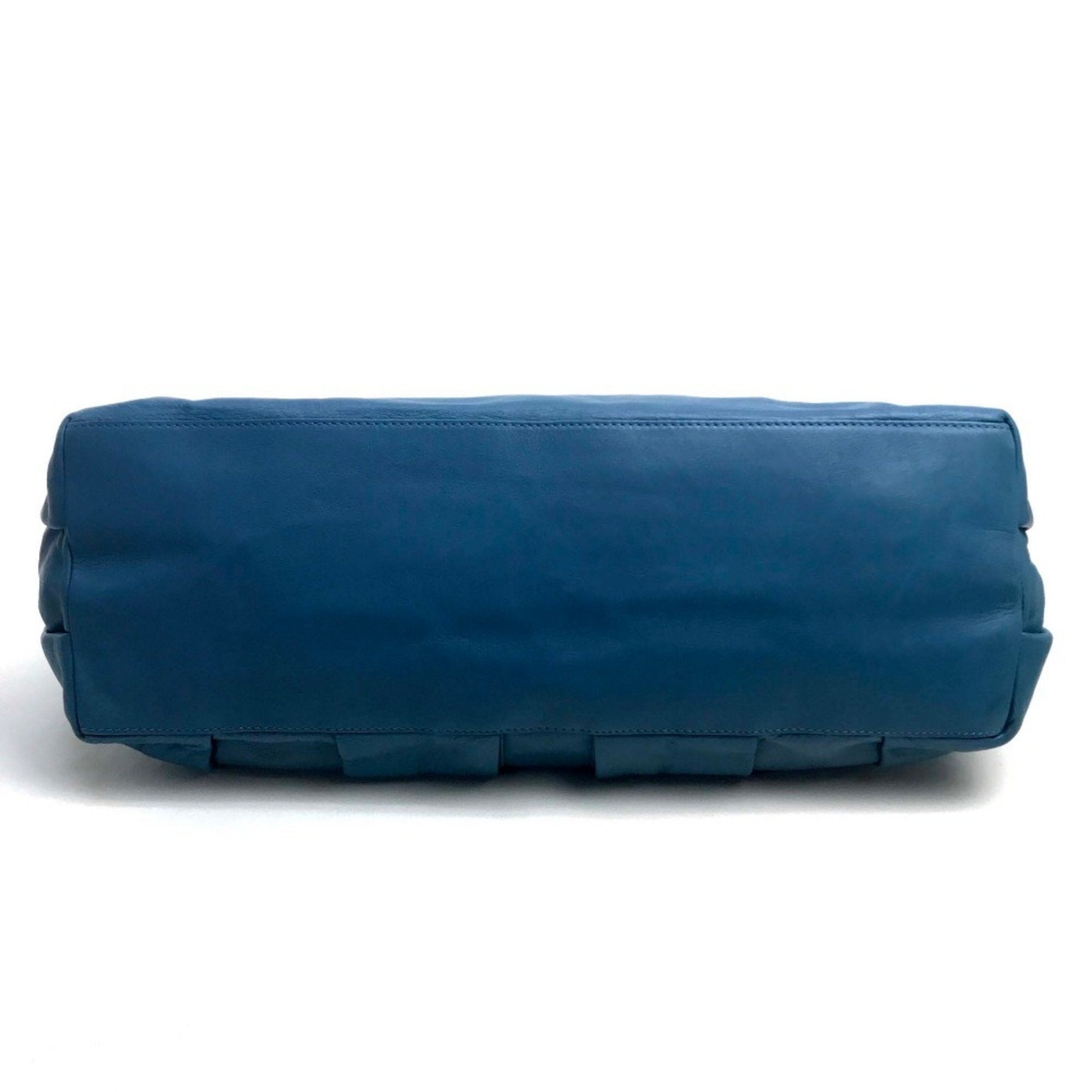 See By Chloé Blue Patent Leather Leather Handbag Shoulder Bag (Pre-Owned)