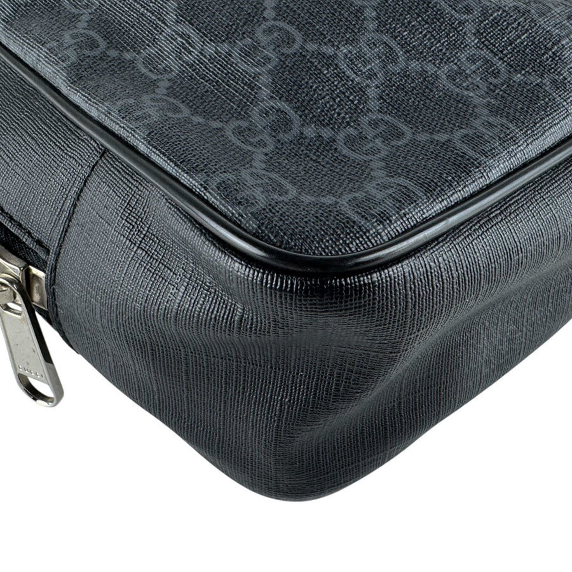 Gucci Black Gg Supreme Sling Bag (Pre-Owned)
