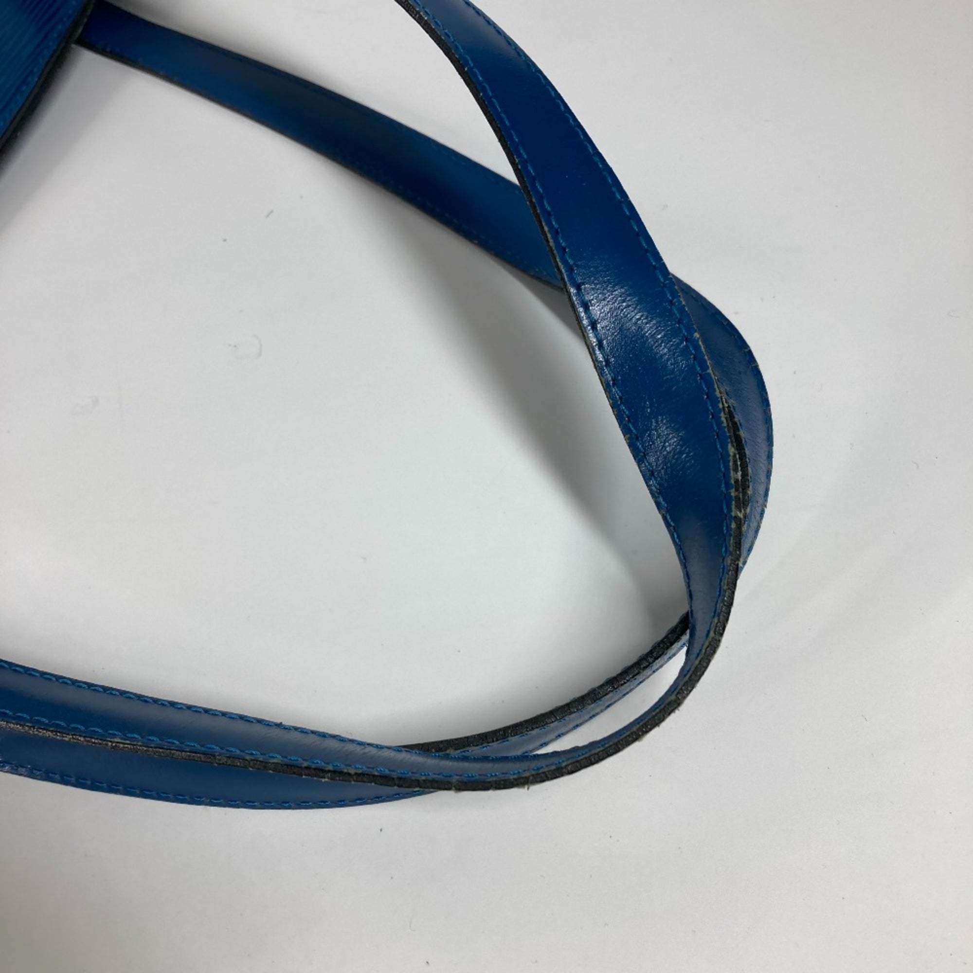 Louis Vuitton Blue Leather Tote Bag (Pre-Owned)