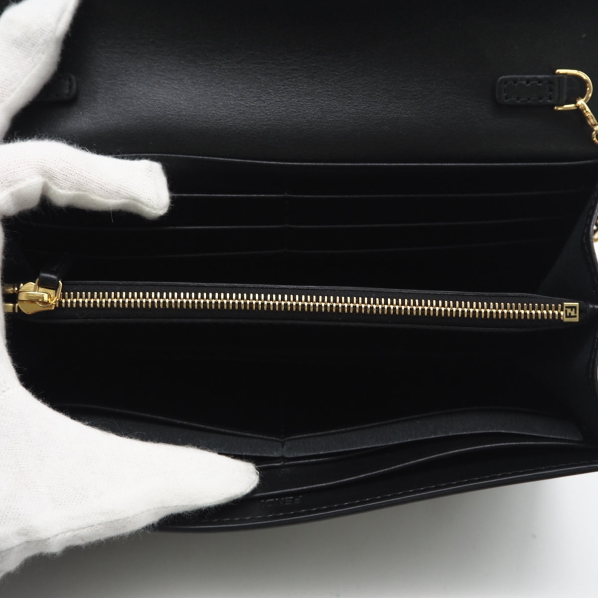Fendi Black Leather Chain/Shoulder Wallet (Pre-Owned)