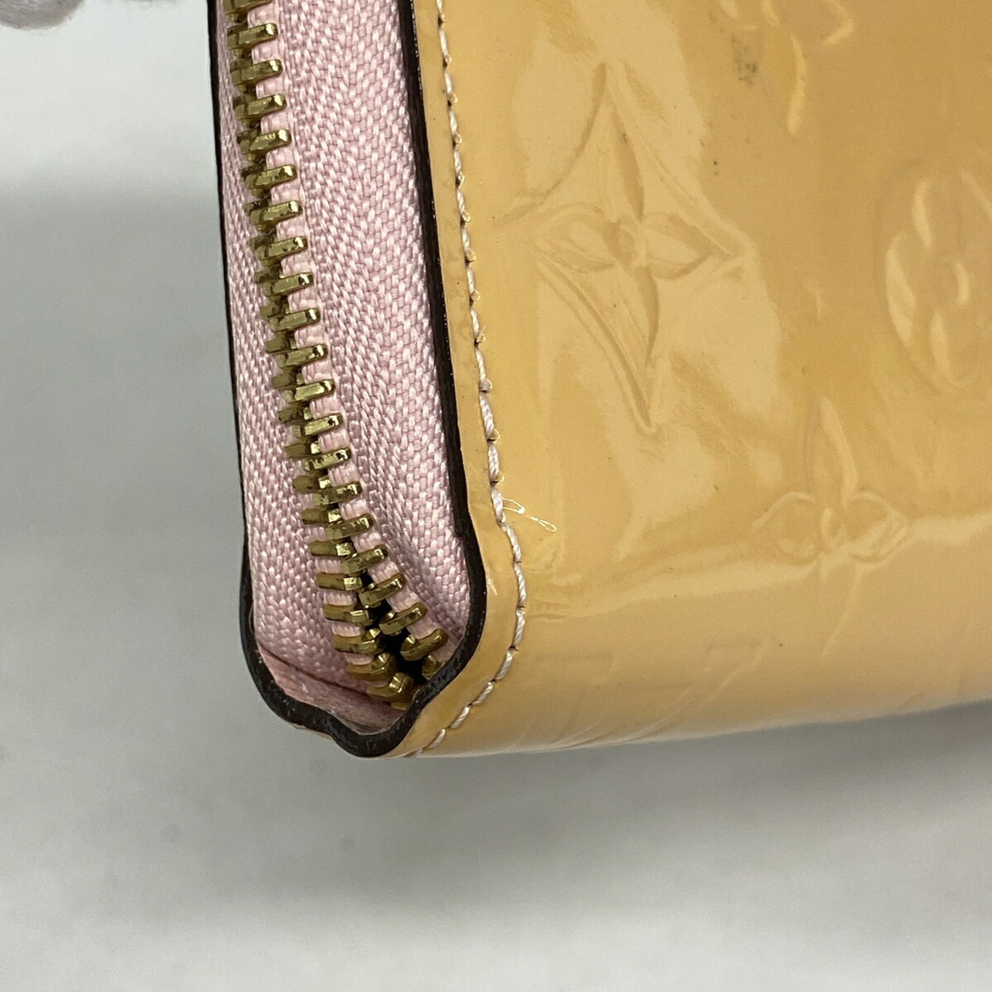Louis Vuitton Rose Ballerine Long Wallet (Bi-Fold) (Pre-Owned)