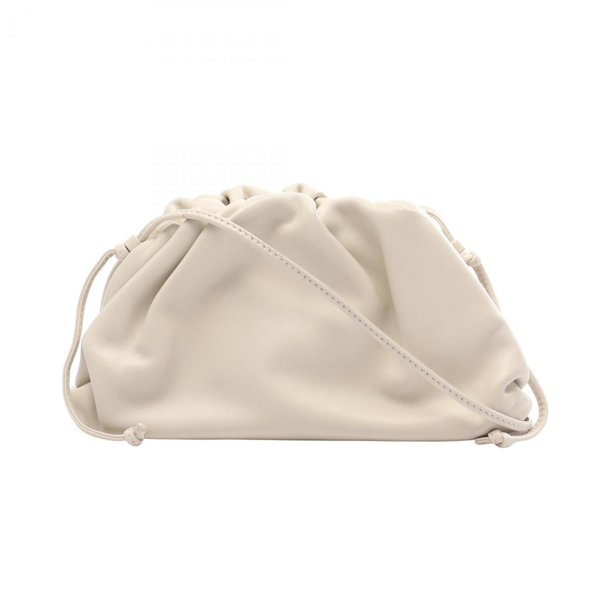 Bottega Veneta White Leather Handbag Shoulder Bag (Pre-Owned)