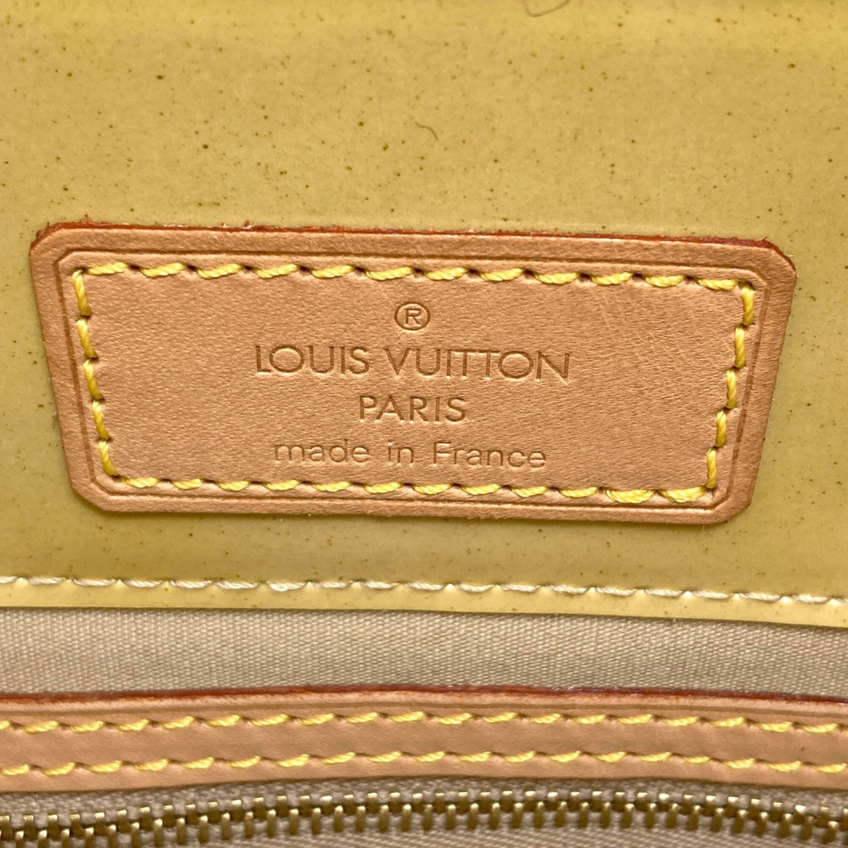 Louis Vuitton Beige Vernis Handbag (Pre-Owned)