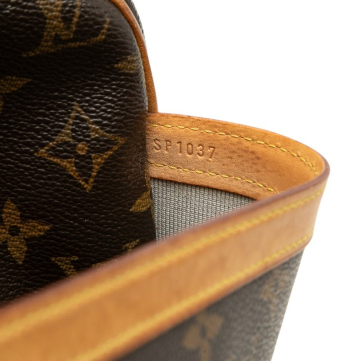 Louis Vuitton Brown Pvc Leather Shoulder Bag (Pre-Owned)