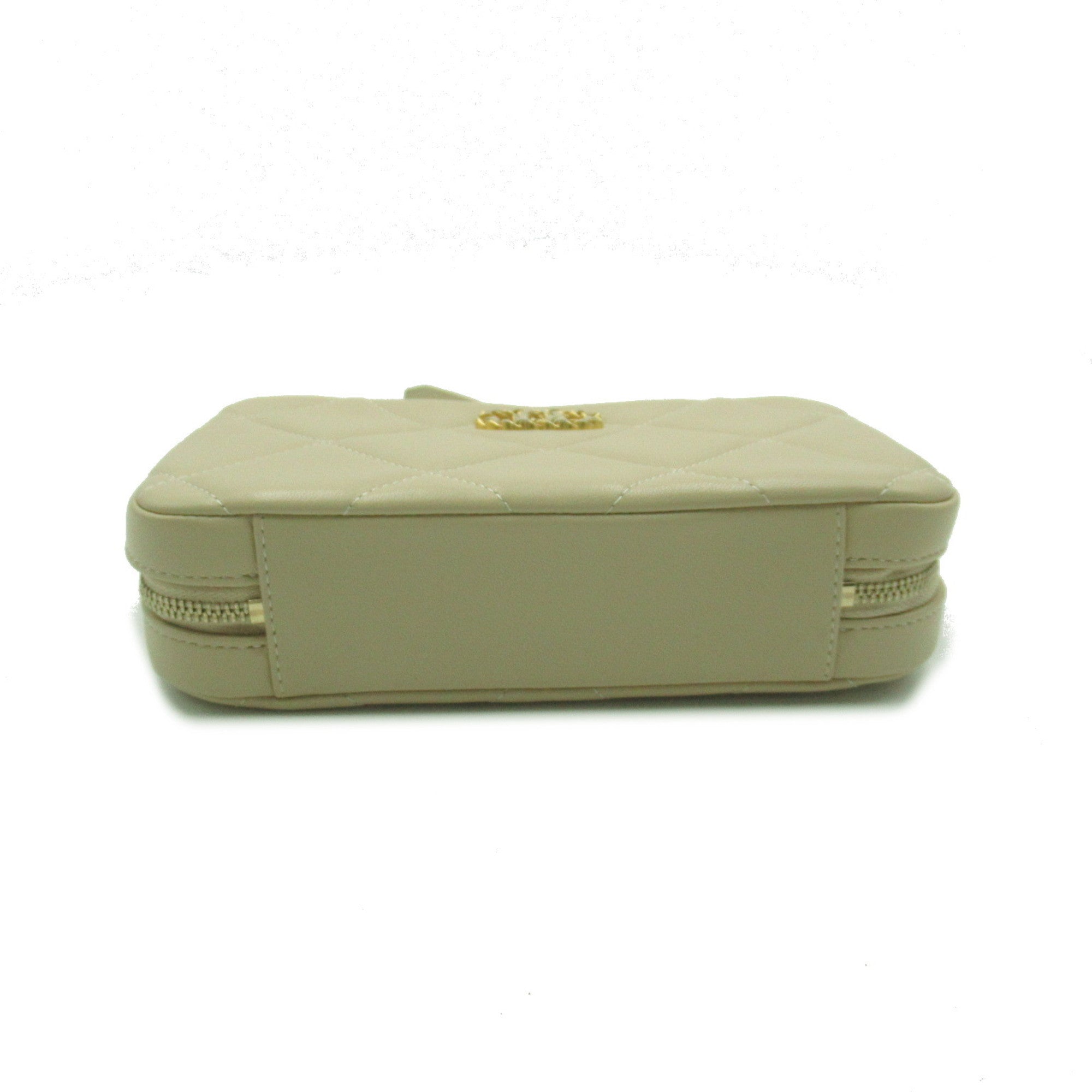Chanel Beige Leather Shoulder Bag (Pre-Owned)
