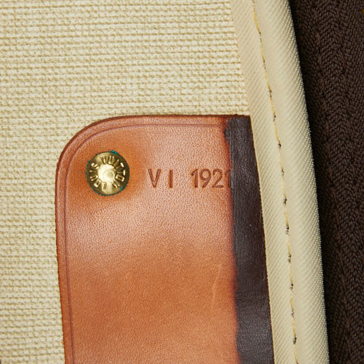 Louis Vuitton Brown Pvc Leather Shoulder Bag (Pre-Owned)