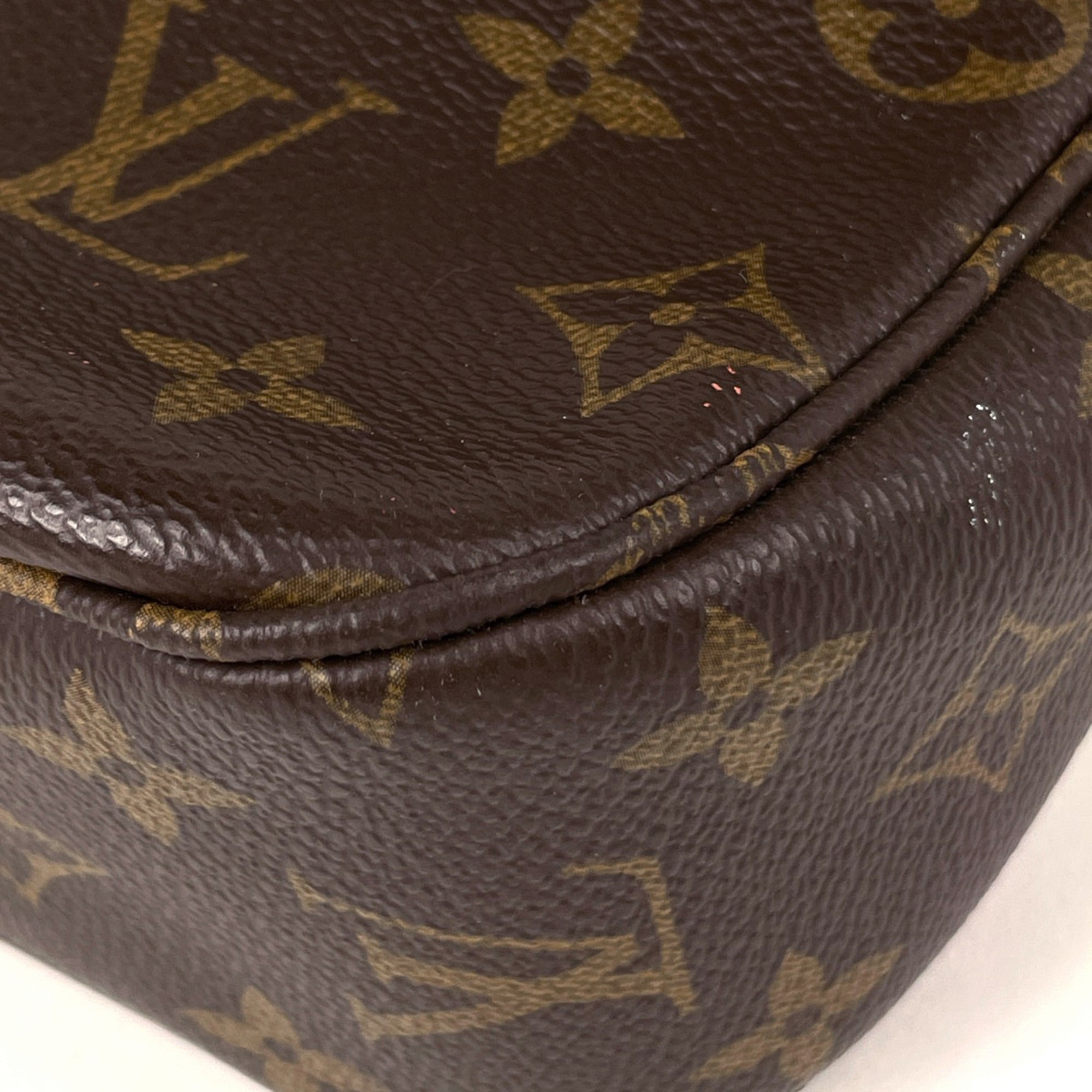 Louis Vuitton Brown Monogram Monogram Shoulder Bag (Pre-Owned)
