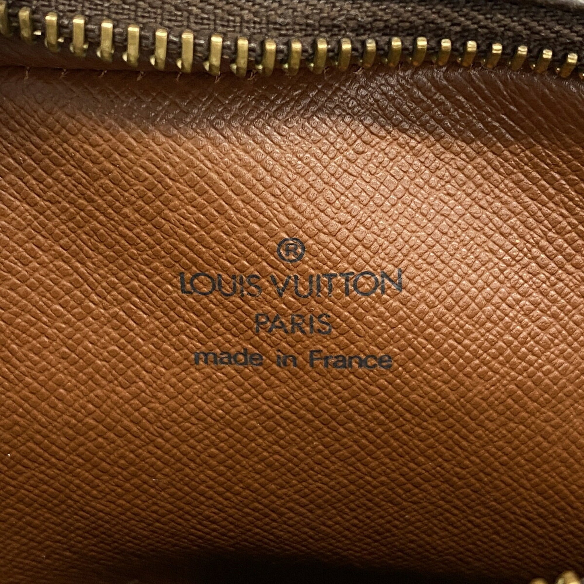 Louis Vuitton Brown Shoulder Bag (Pre-Owned)