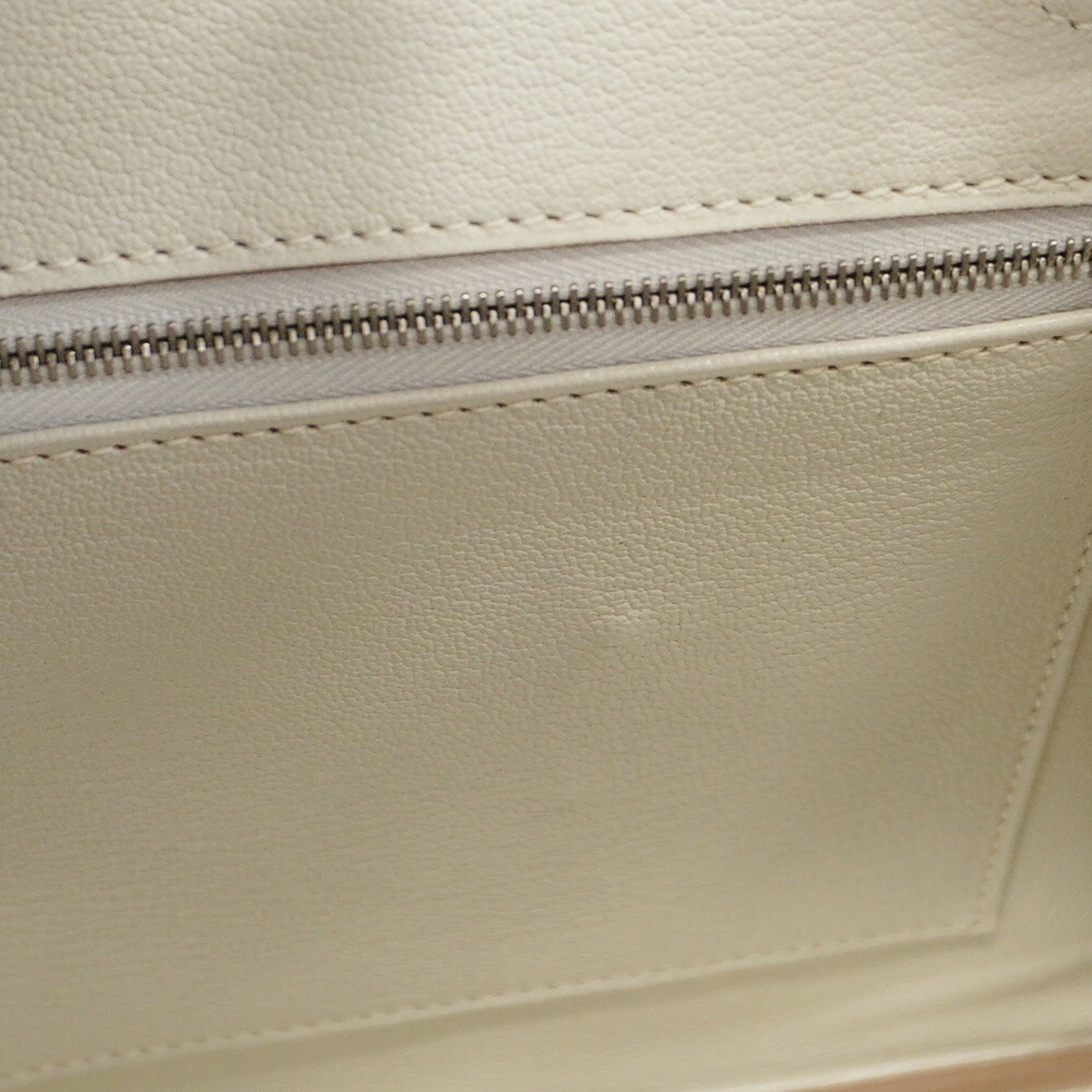 Hermes Silver Epsom Leather Handbag (Pre-Owned)