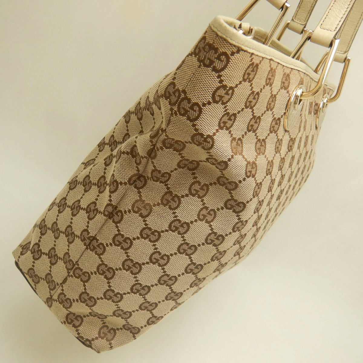 Gucci Gg Canvas Beige Gg Canvas Tote Bag (Pre-Owned)