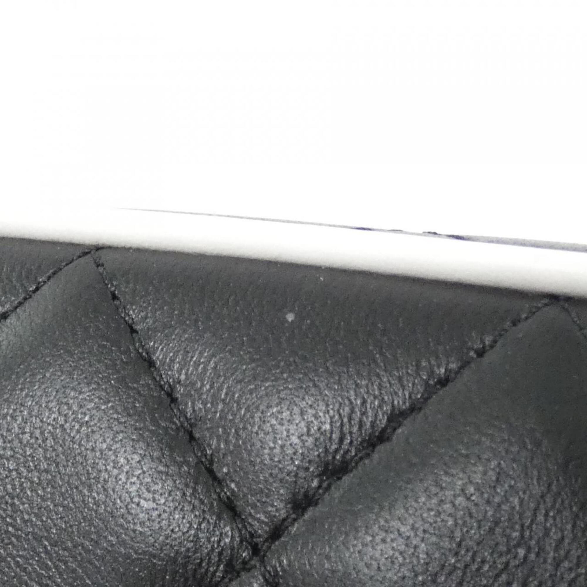 Chanel Black White Leather Handbag Shoulder Bag (Pre-Owned)