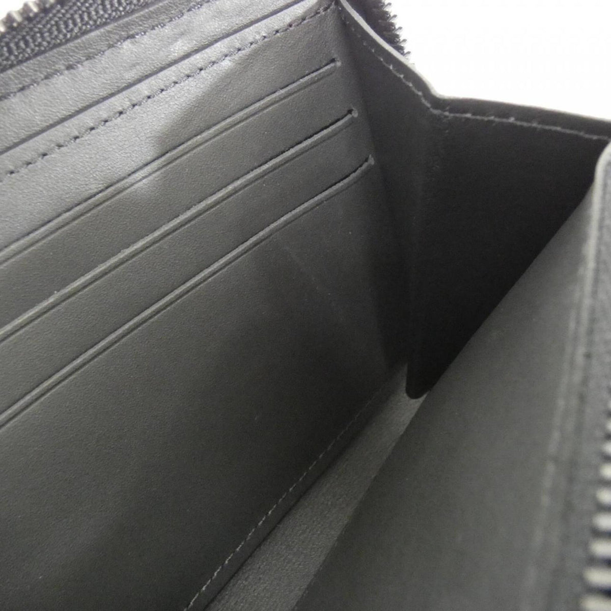Louis Vuitton Taurillon Black Leather Long Wallet (Bi-Fold) (Pre-Owned)
