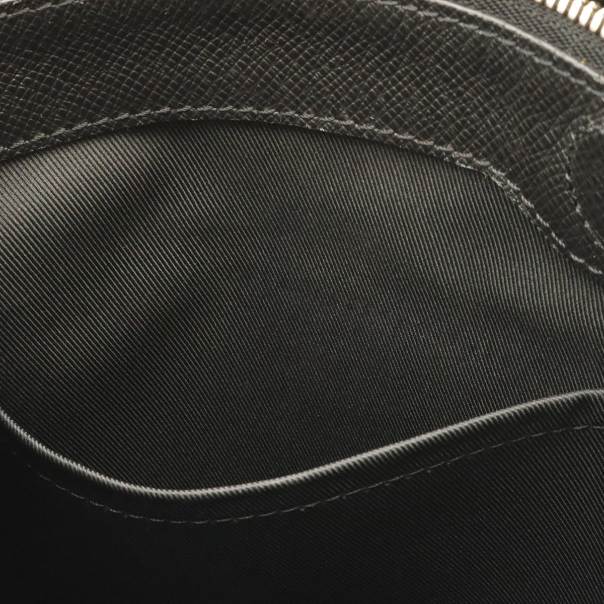 Louis Vuitton Noir Taiga Leather Leather Shoulder Bag Tote Bag (Pre-Owned)
