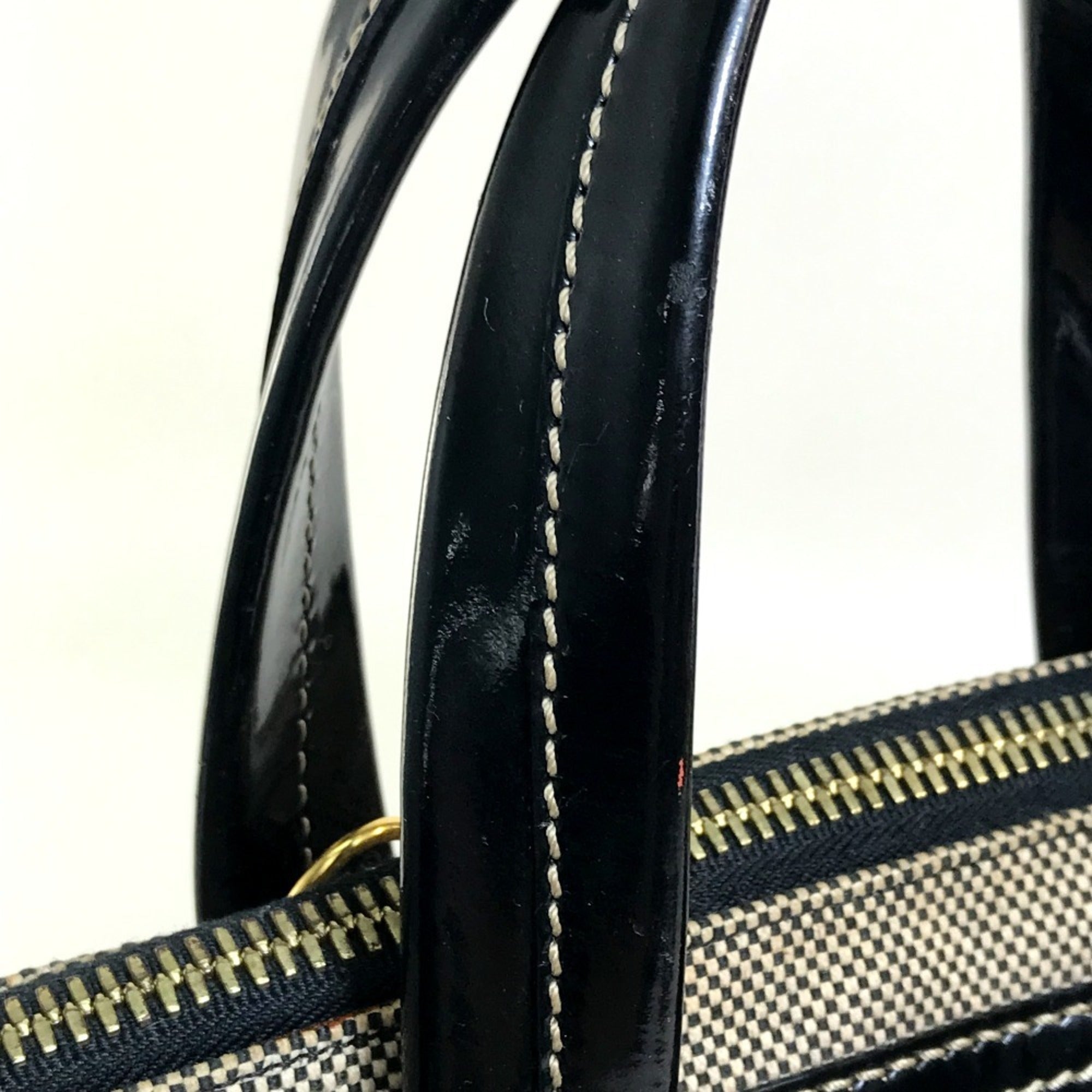 Fendi Chameleon Black Canvas Patent Leather Handbag Shoulder Bag (Pre-Owned)