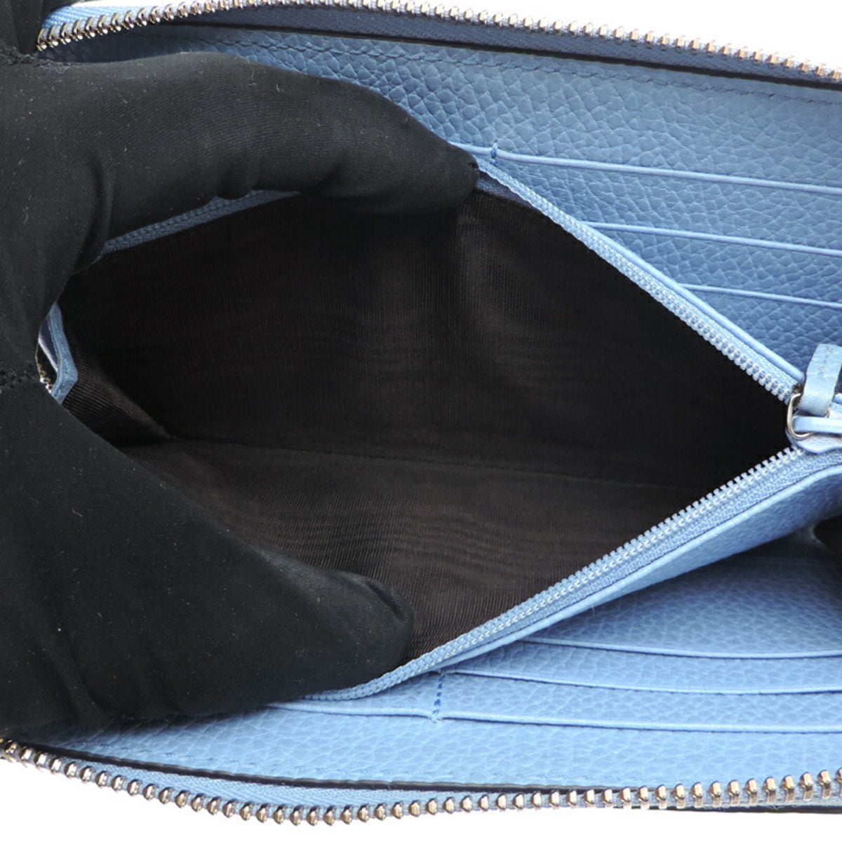 Gucci Sky Blue Leather Long Wallet (Bi-Fold) (Pre-Owned)