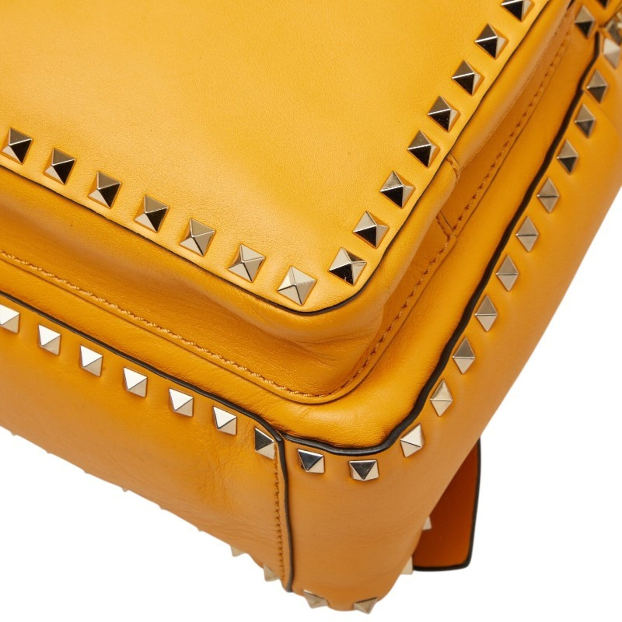 Valentino Yellow Gold Leather Backpack (Pre-Owned)