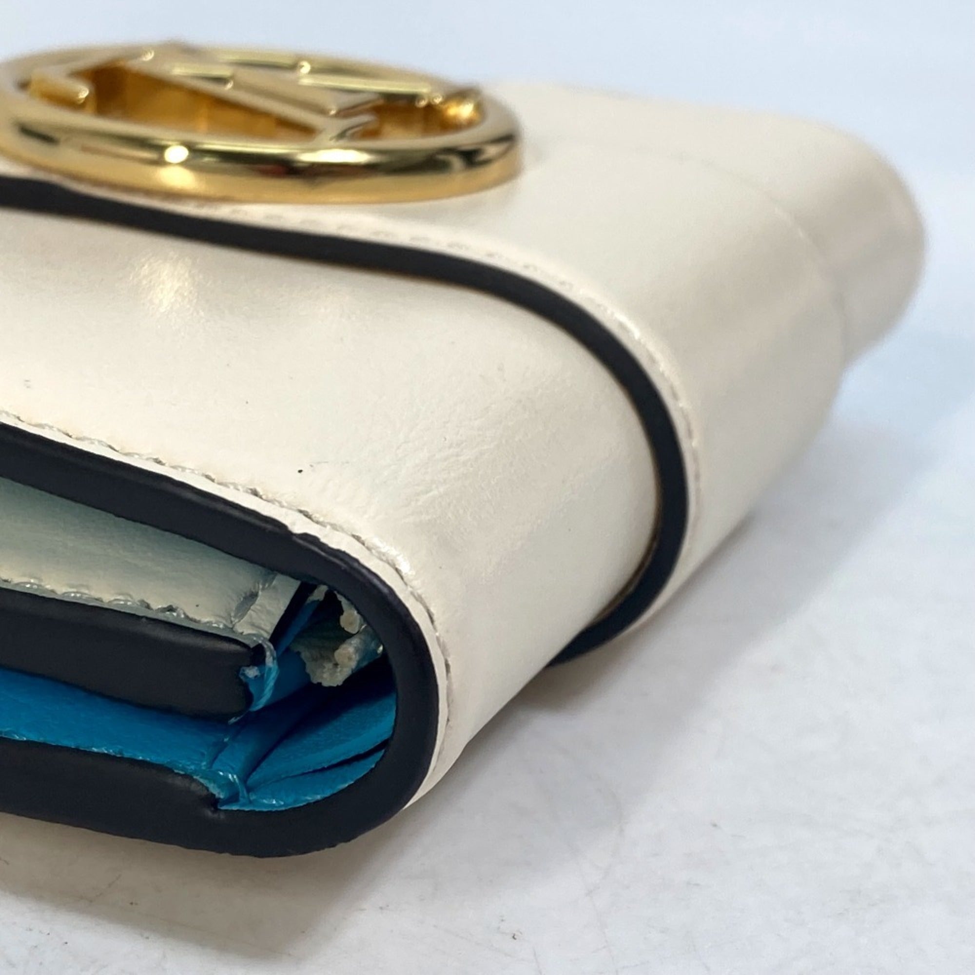 Louis Vuitton White Leather Wallet (Tri-Fold) (Pre-Owned)