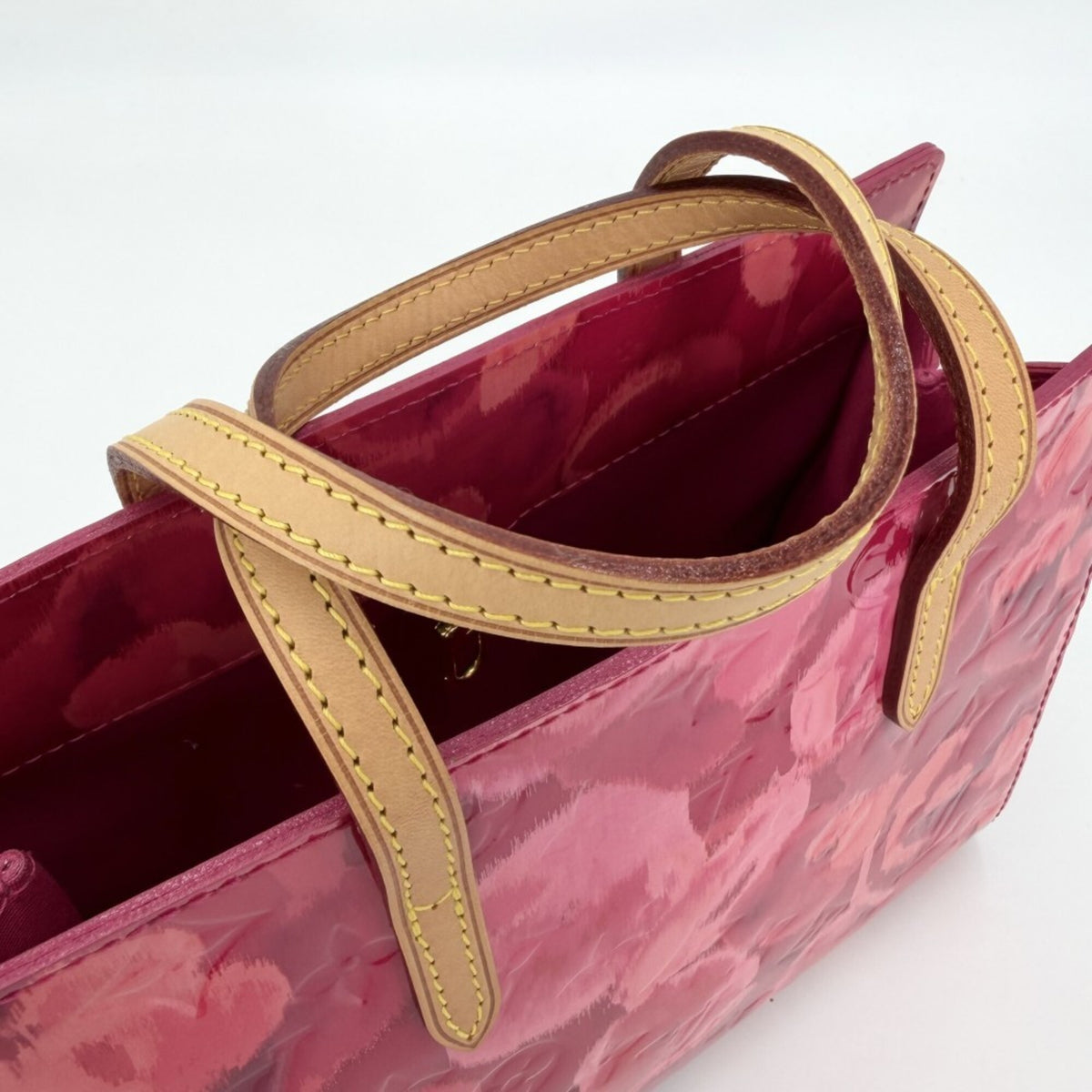 Louis Vuitton Pink Monogram Vernis Handbag (Pre-Owned)