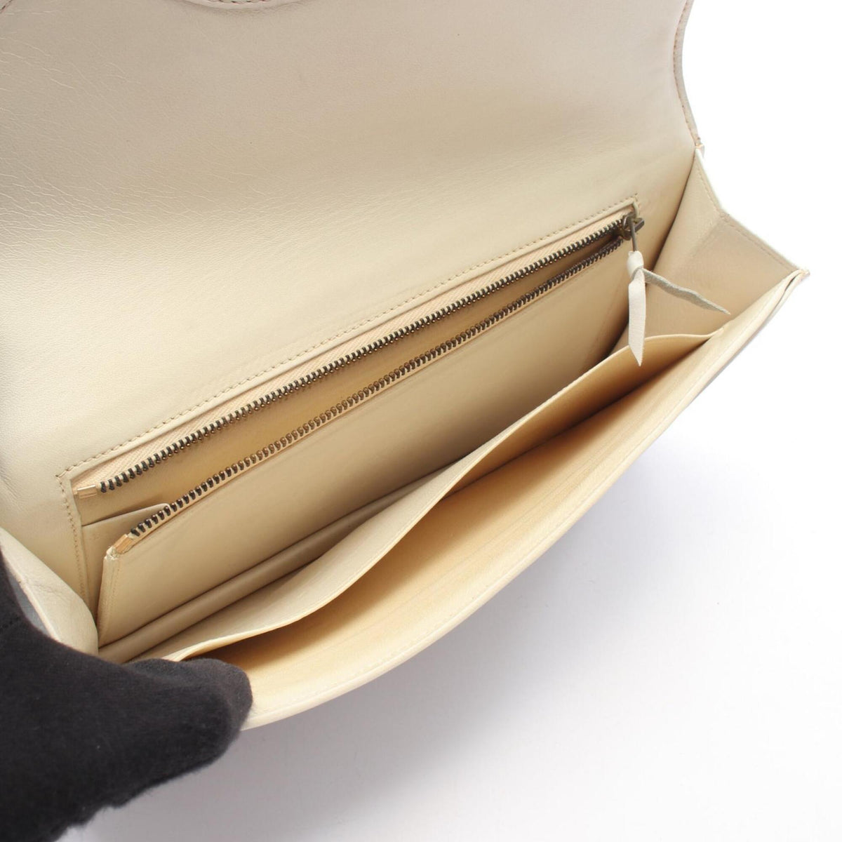 Hermes White Leather Clutch Bag Handbag (Pre-Owned)