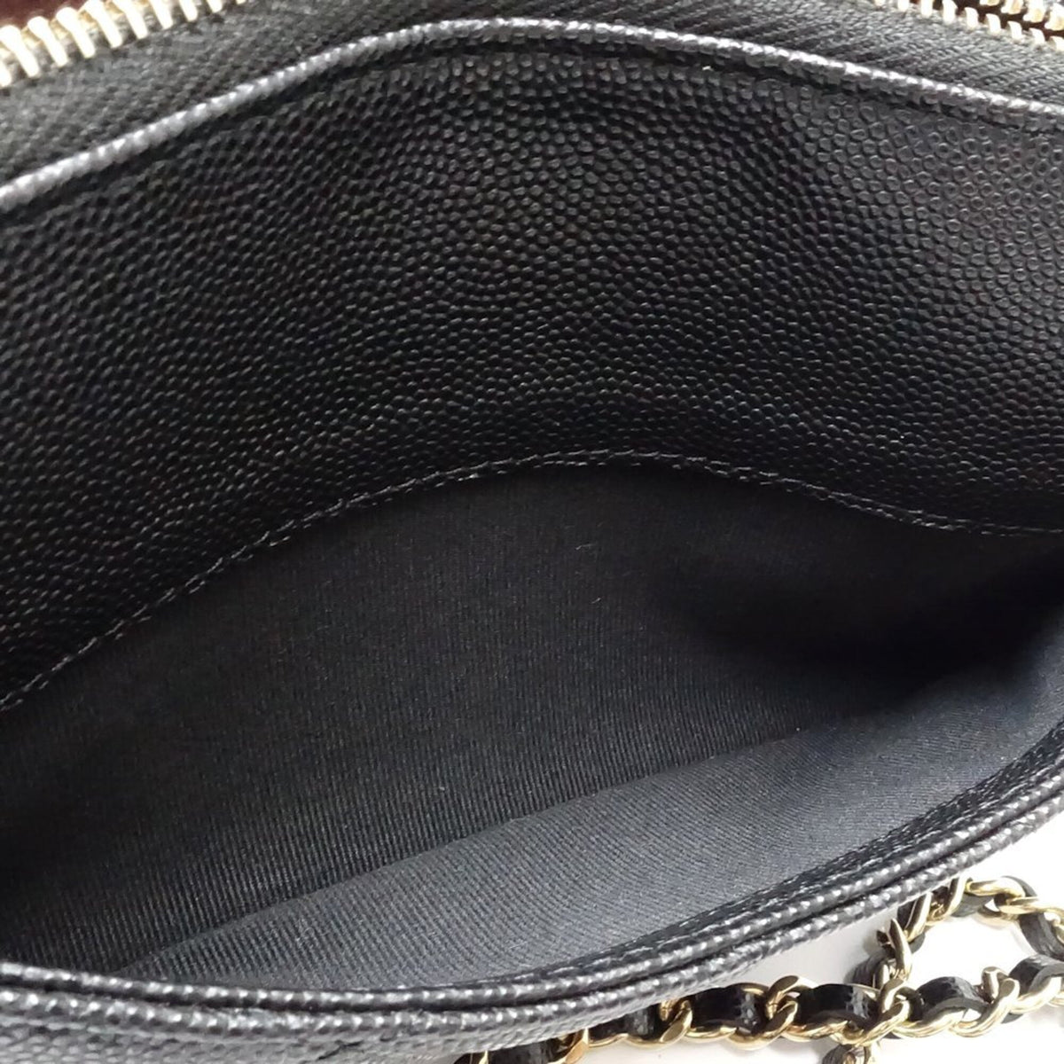 Chanel Black Grained Calfskin Chain/Shoulder Wallet (Pre-Owned)