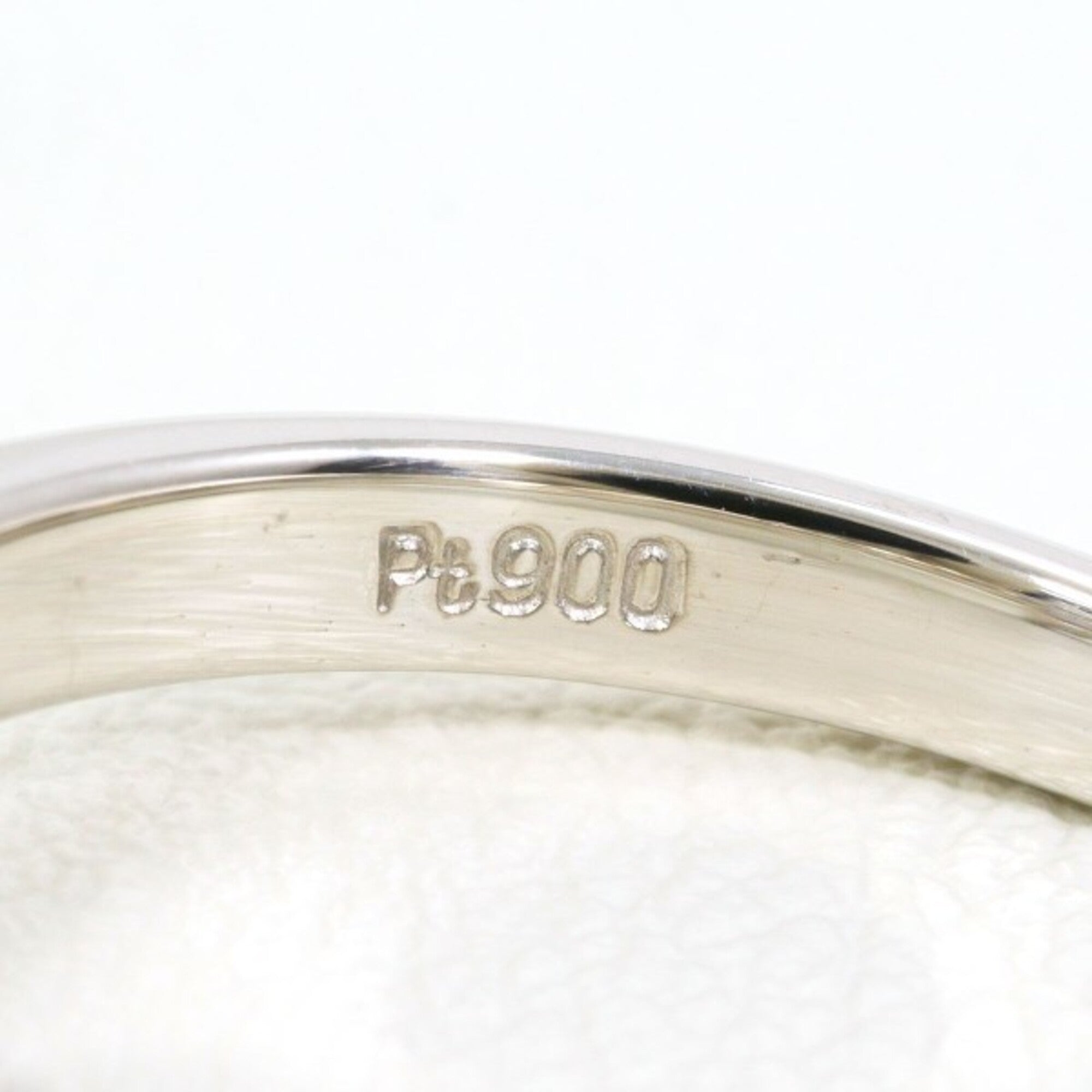Unbranded Platinum Platinum 900 Band Ring (Pre-Owned)