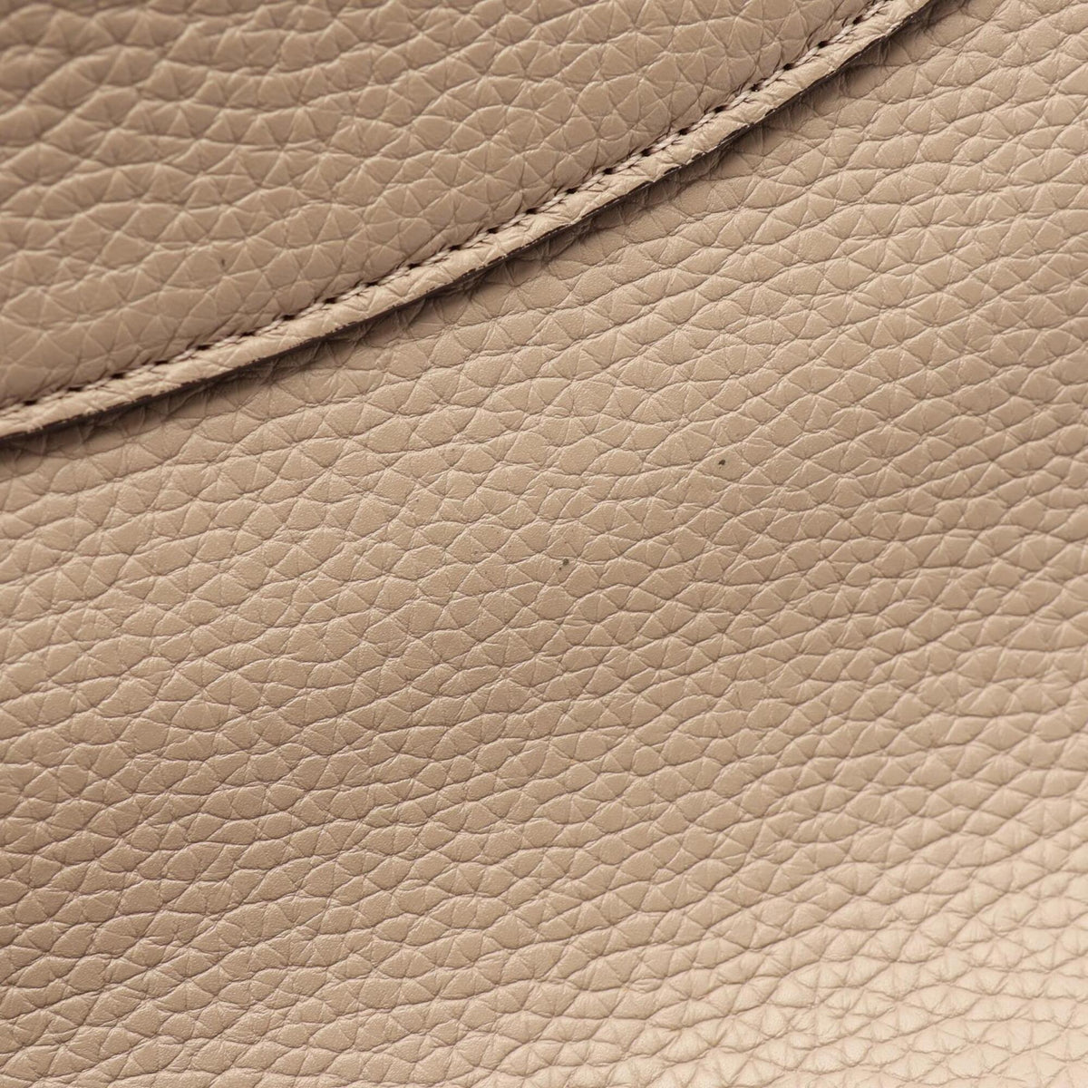 Louis Vuitton Beige Leather Handbag (Pre-Owned)