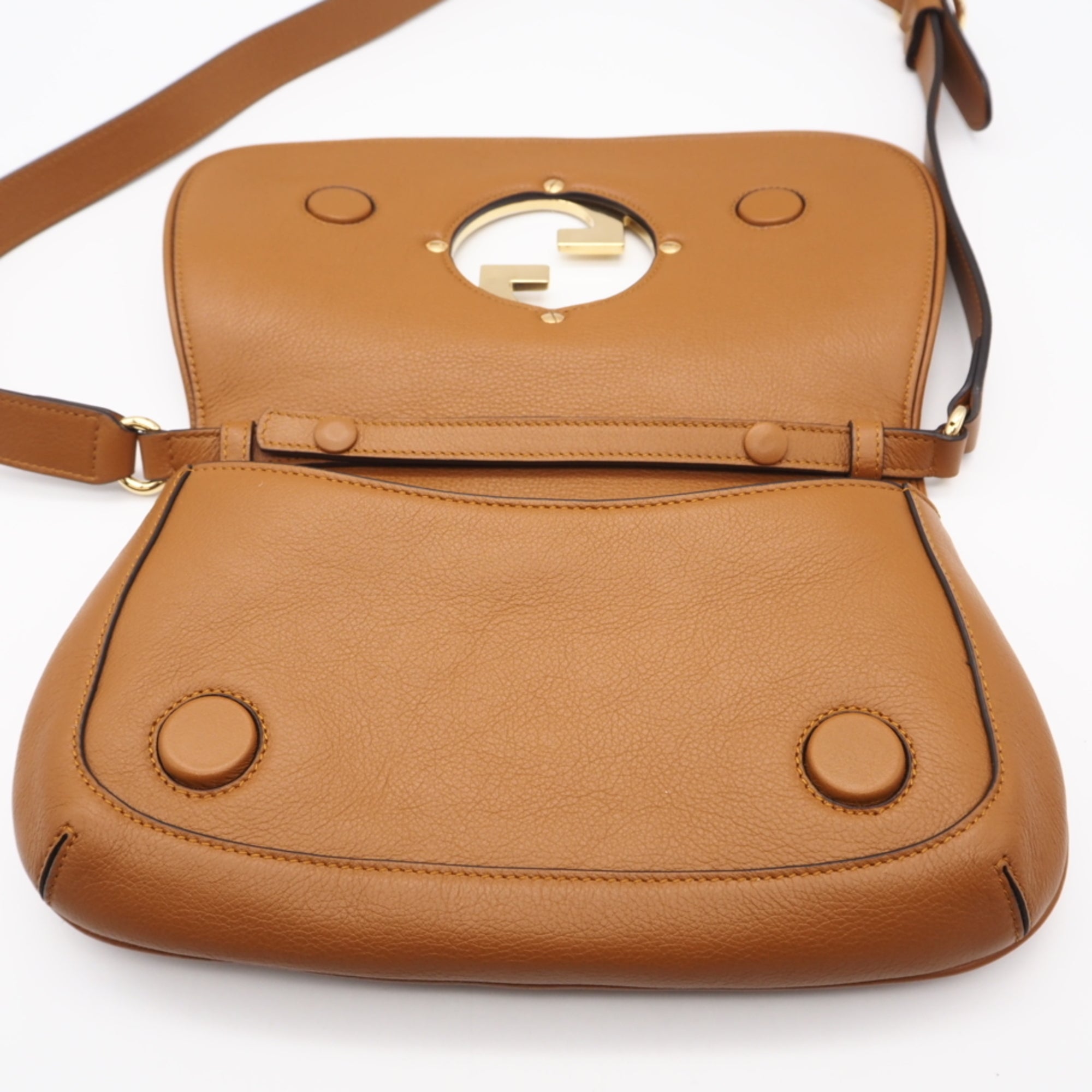 Gucci Camel Leather Shoulder Bag (Pre-Owned)