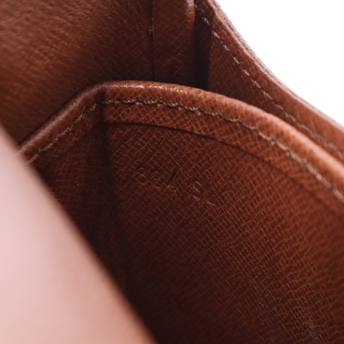 Louis Vuitton Beige Brown Monogram Monogram Shoulder Bag (Pre-Owned)