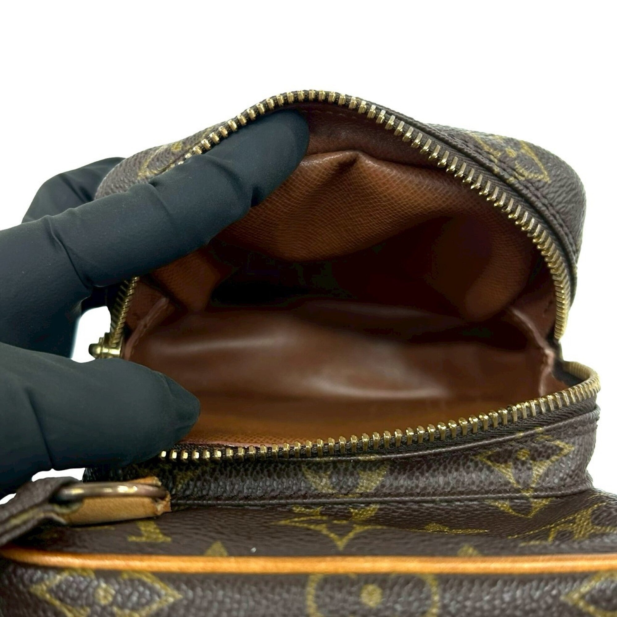 Louis Vuitton Brown Leather Pvc Pochette Shoulder Bag (Pre-Owned)