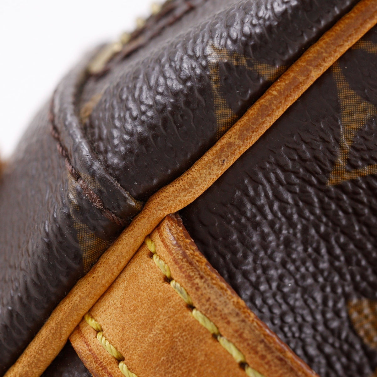 Louis Vuitton Monogram Brown Monogram Shoulder Bag (Pre-Owned)