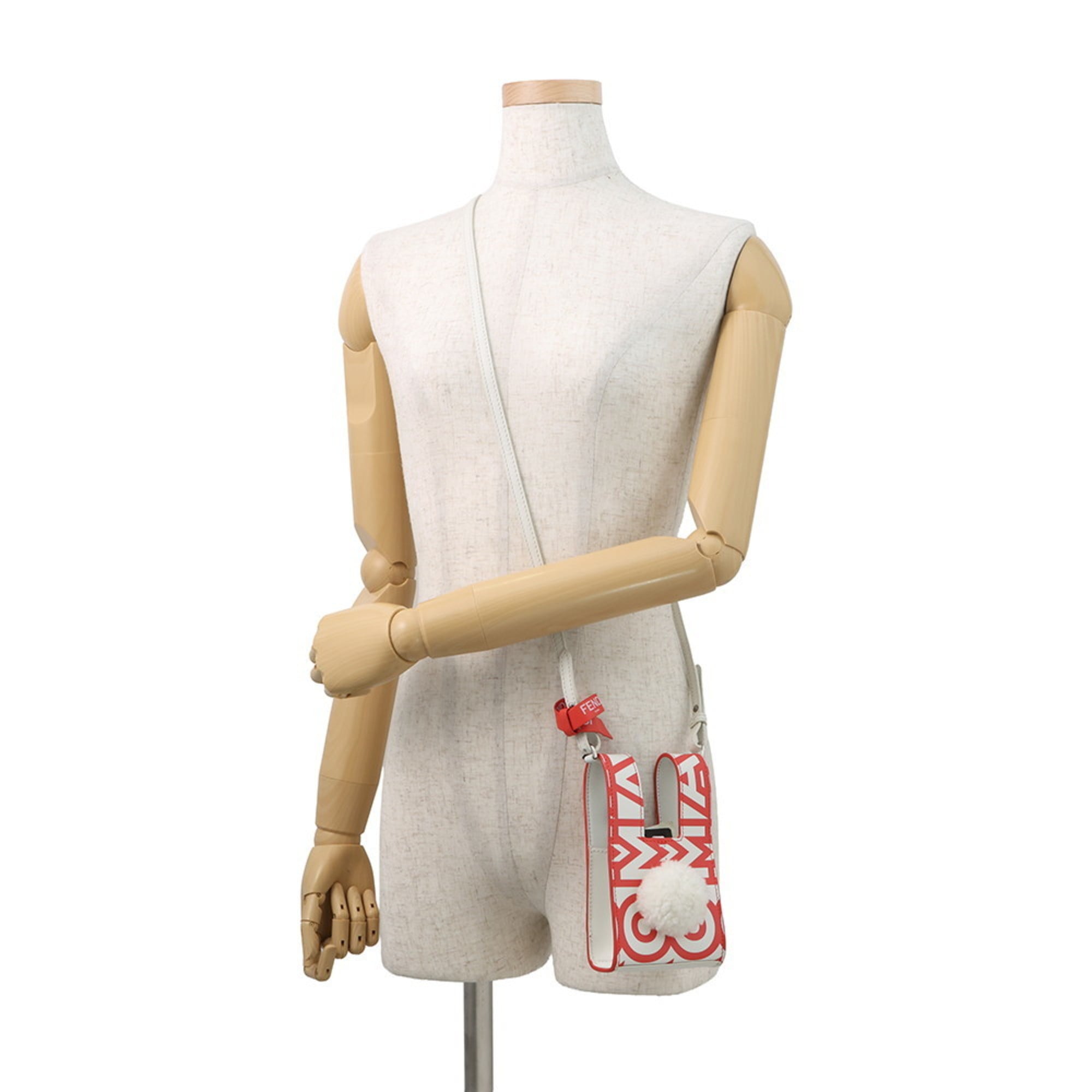 Fendi Red Color White Leather Handbag Shoulder Bag (Pre-Owned)
