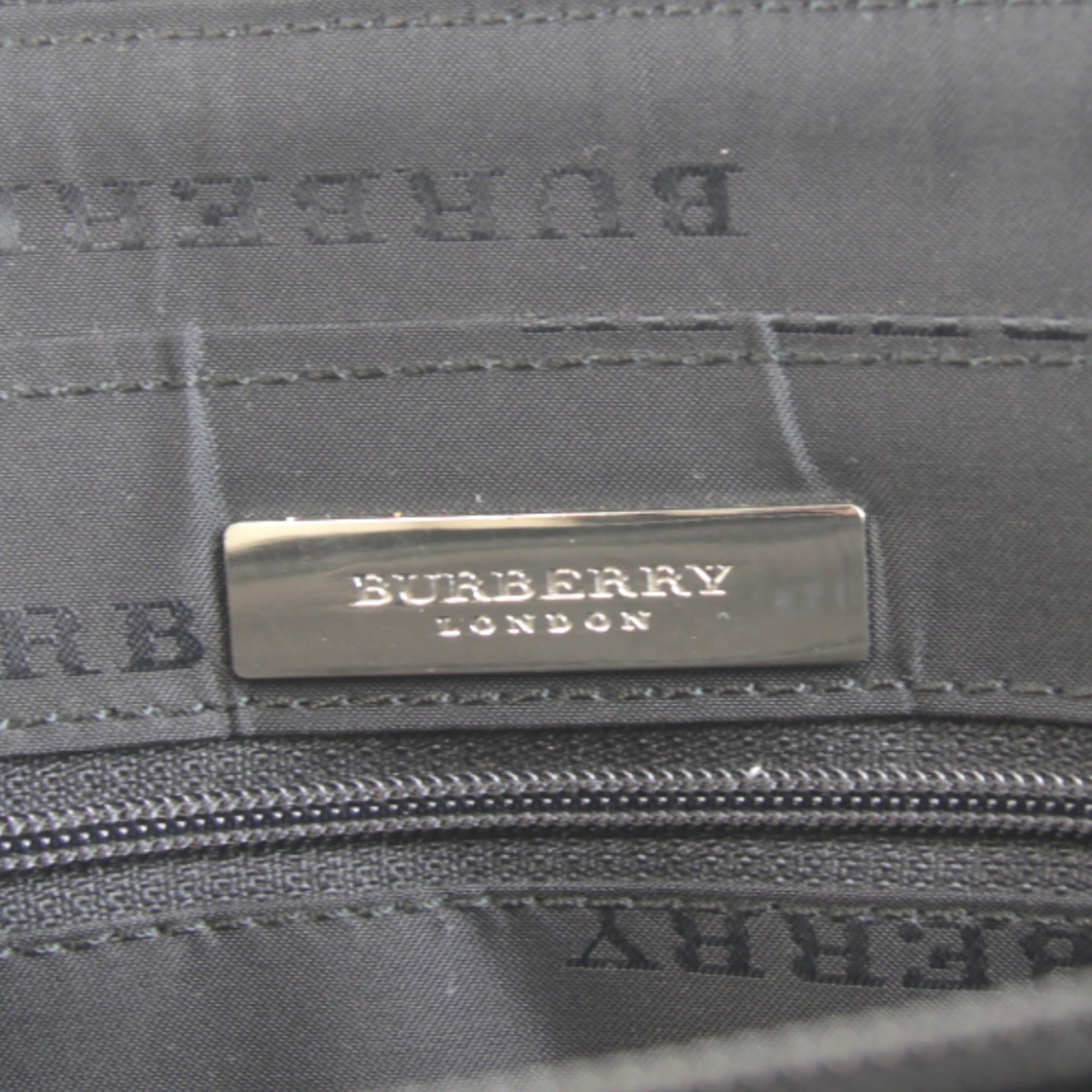 Burberry Black Leather Tote Bag (Pre-Owned)