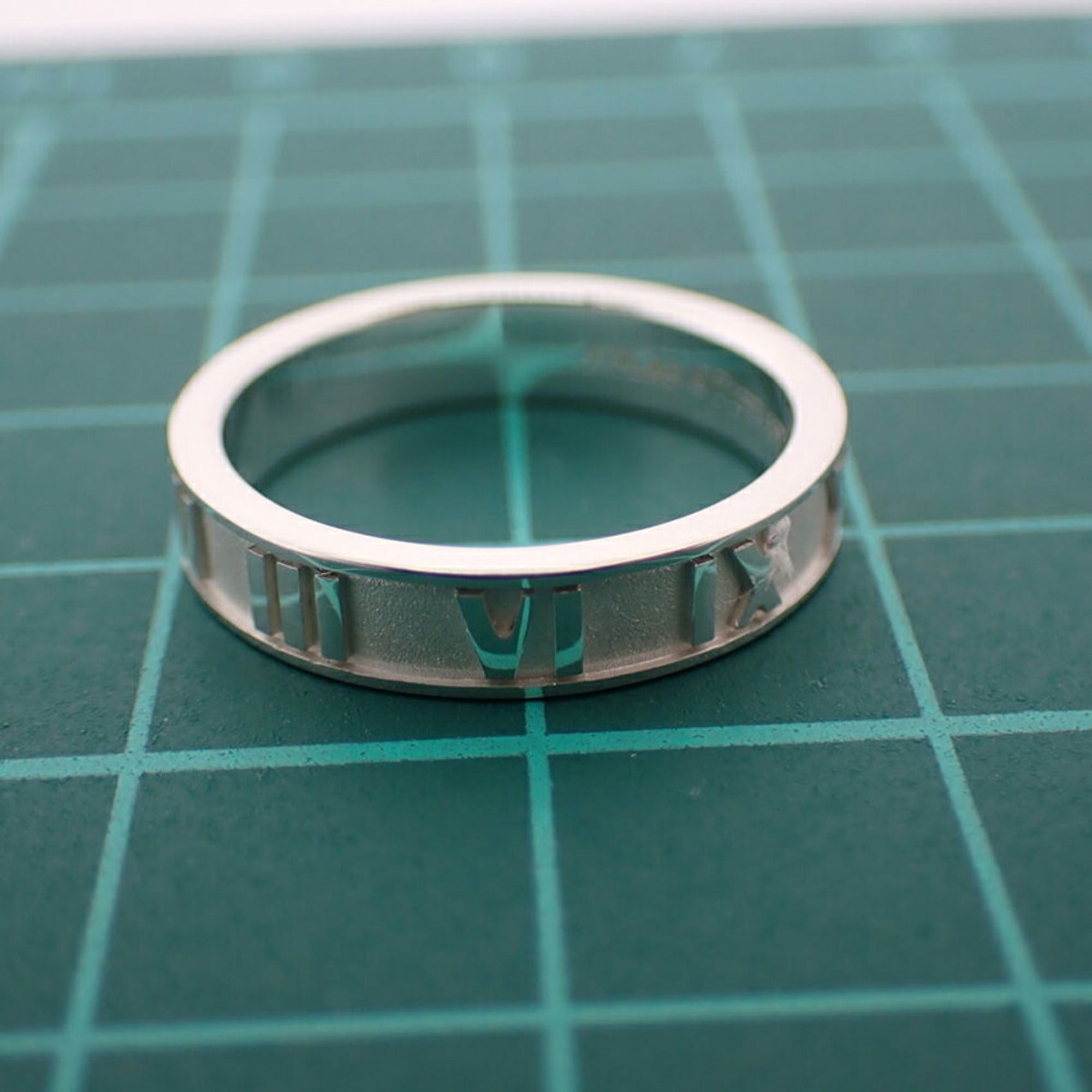 Tiffany Sterling Silver 925 Band Ring (Pre-Owned)