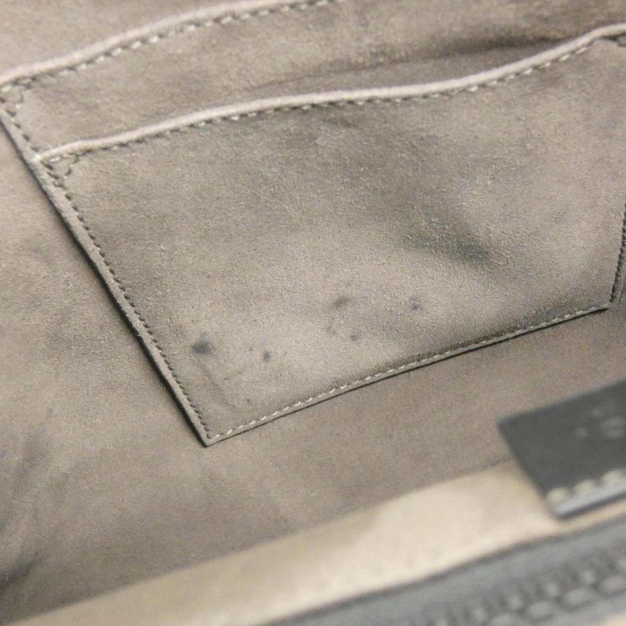 Gucci Beige Black Gg Supreme Leather Shoulder Bag (Pre-Owned)