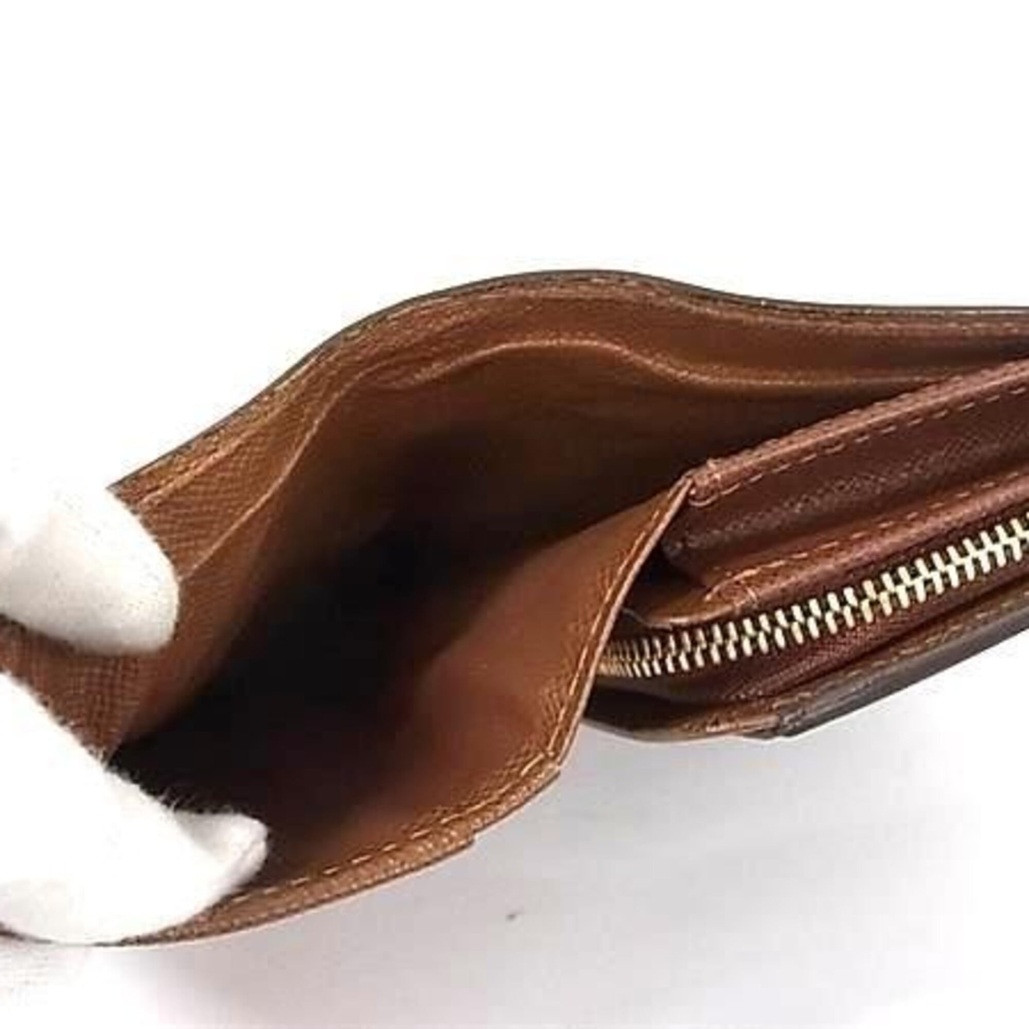 Louis Vuitton Brown Monogram Monogram Wallet (Bi-Fold) (Pre-Owned)